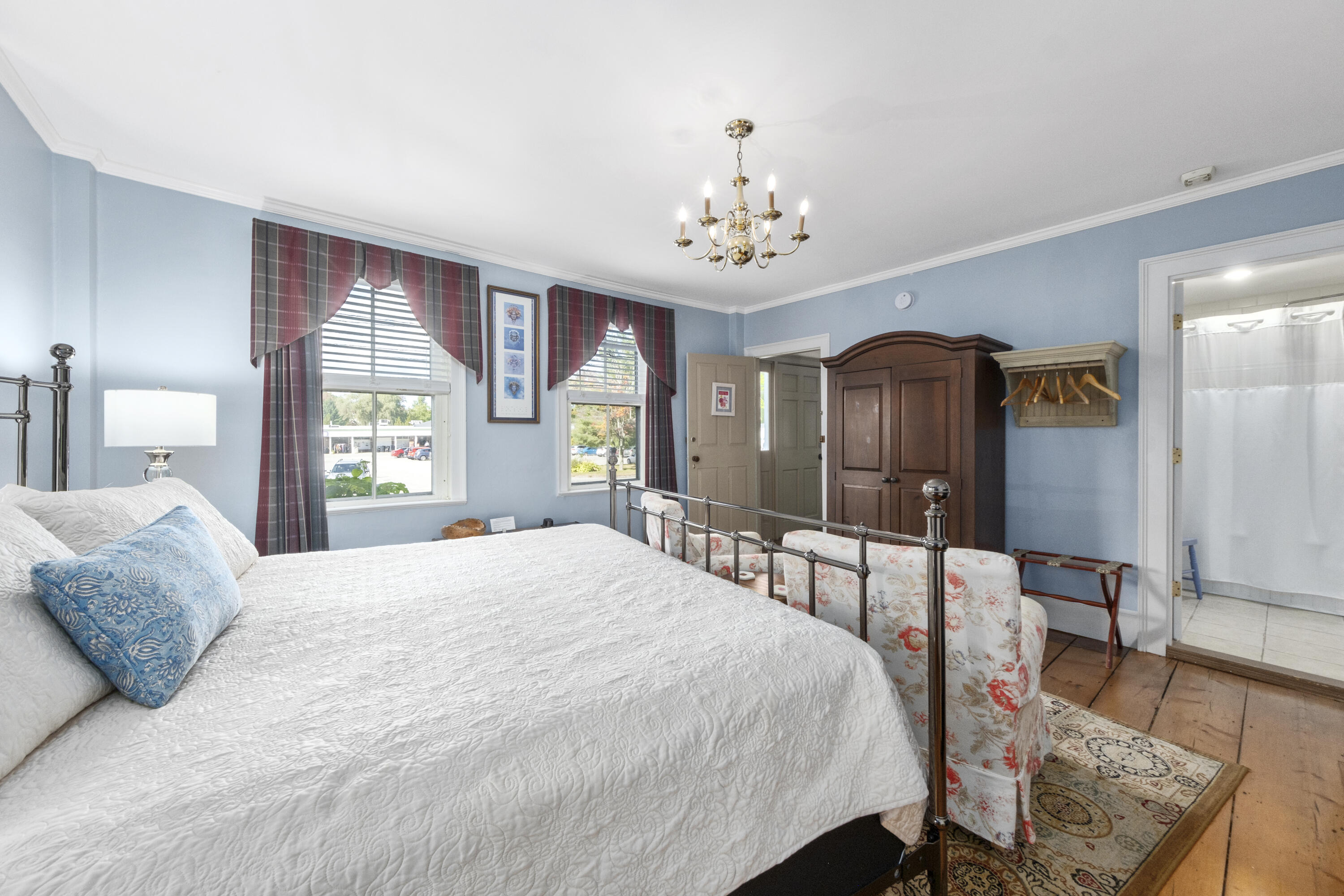 84 Elm Street, Camden, ME, 04843