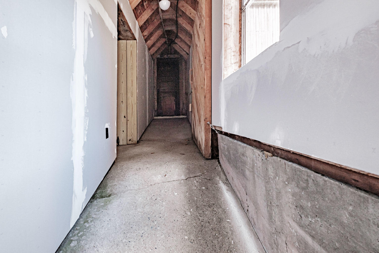 219 Irish Neighborhood Road, Greenwood, ME, 04255