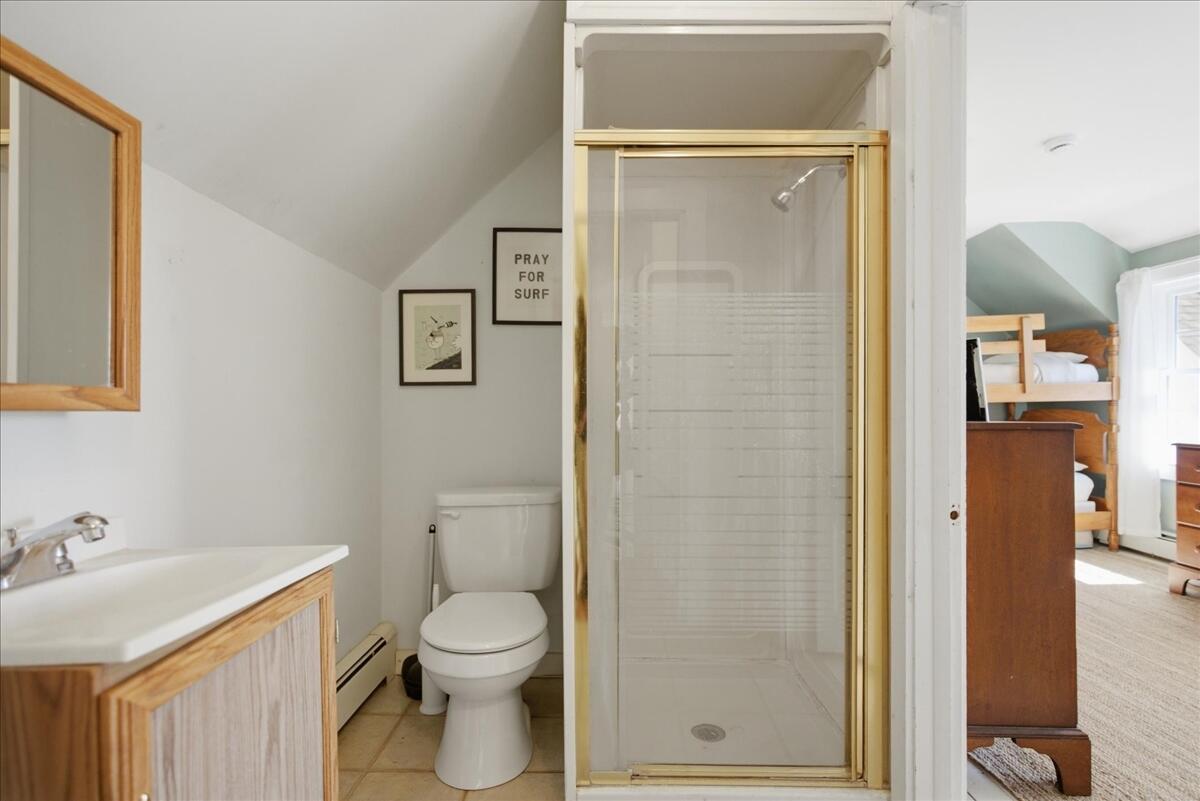 Guest bath second floor