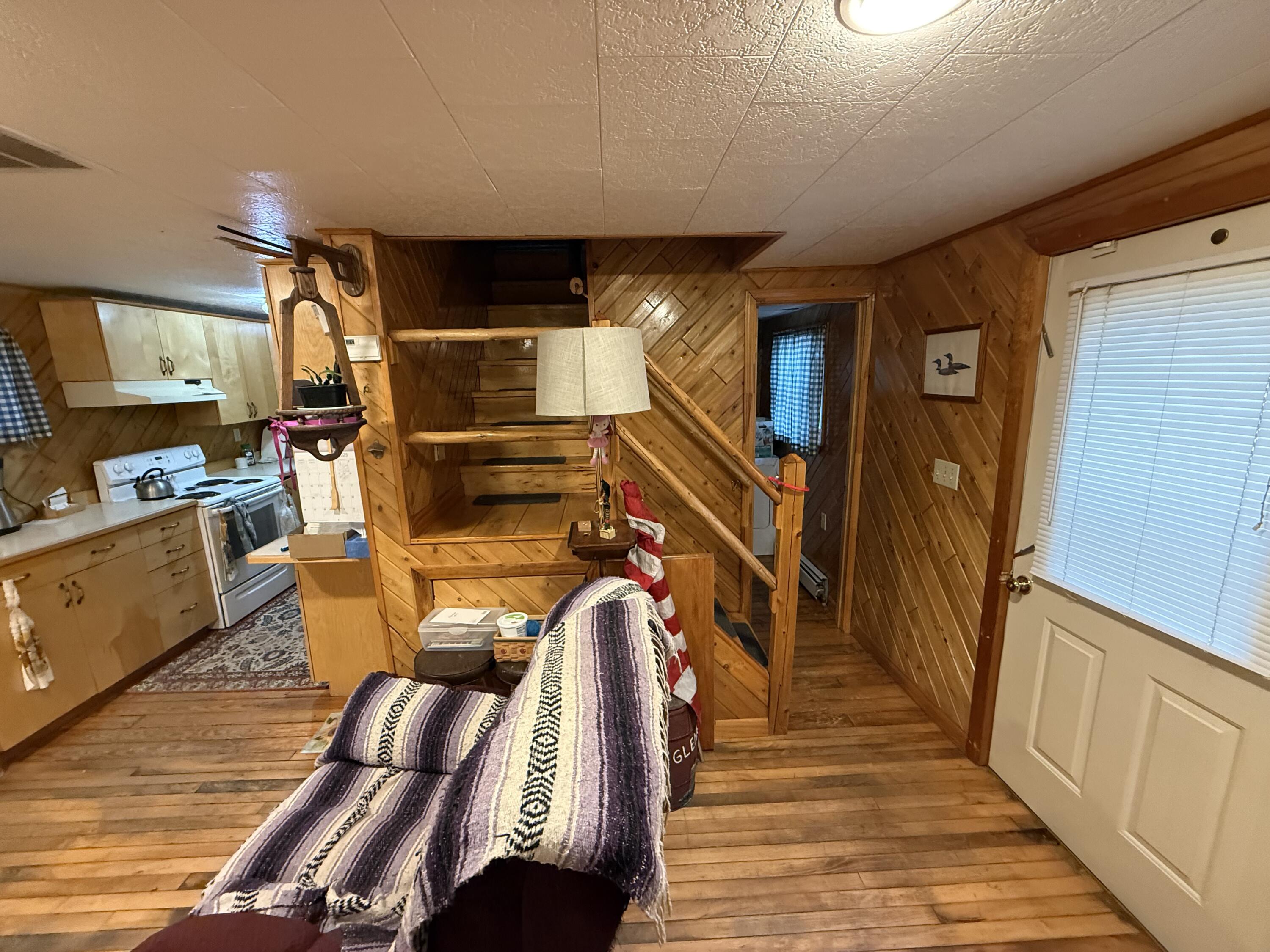 55 Mcnelly Road, Island Falls, ME, 04747