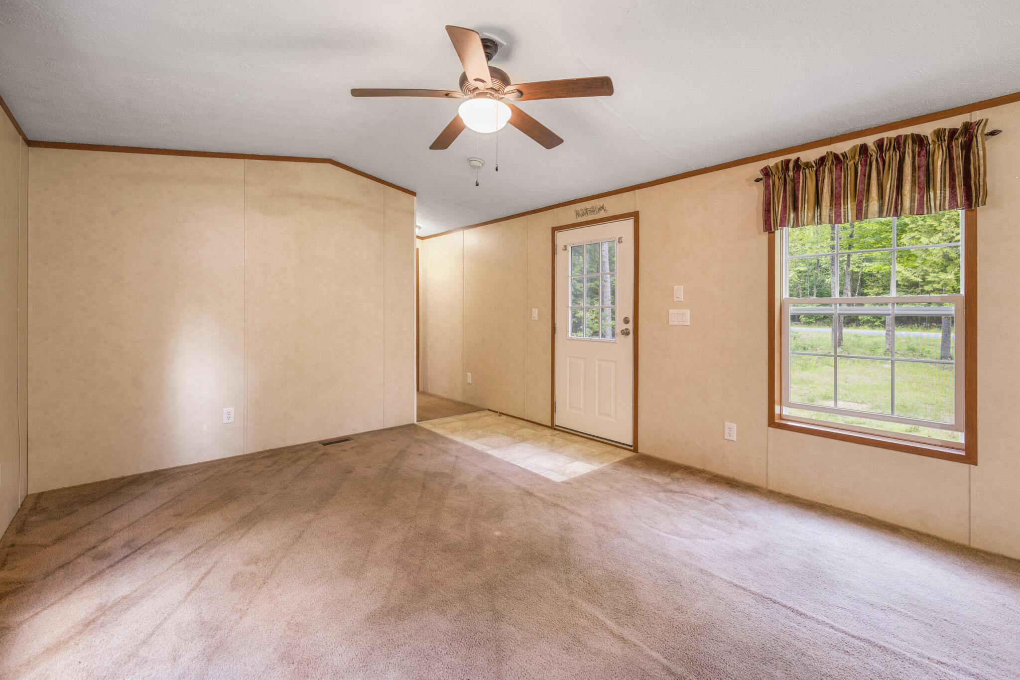 399 Tay Road, Kenduskeag, ME 04450 — photo 9