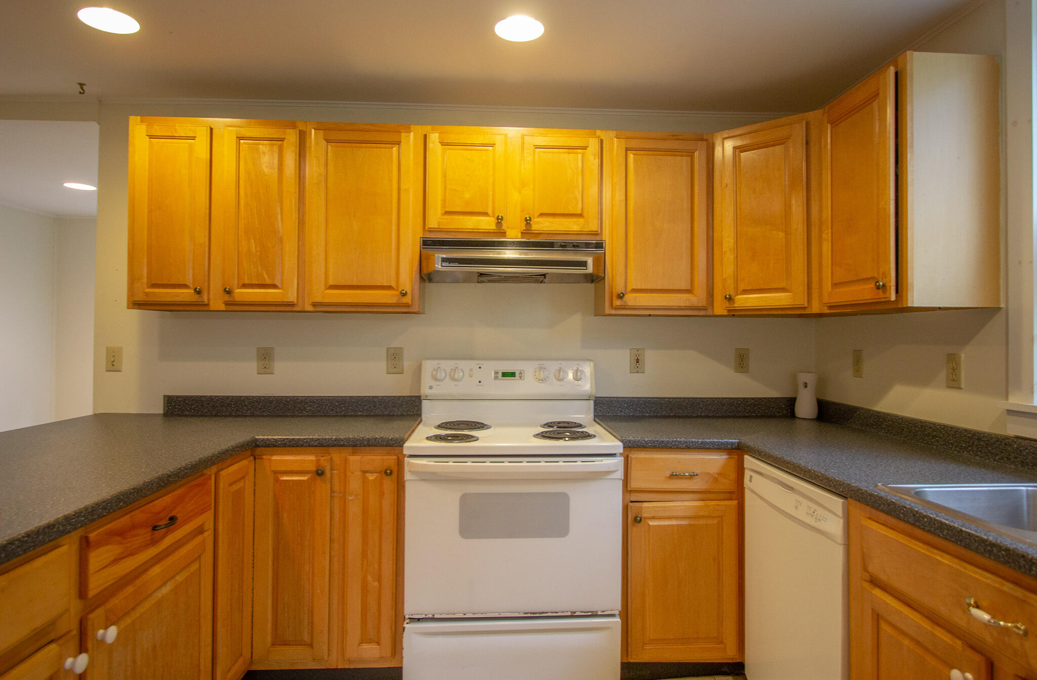 137 Mayville Road, Bethel, ME, 04217-4410