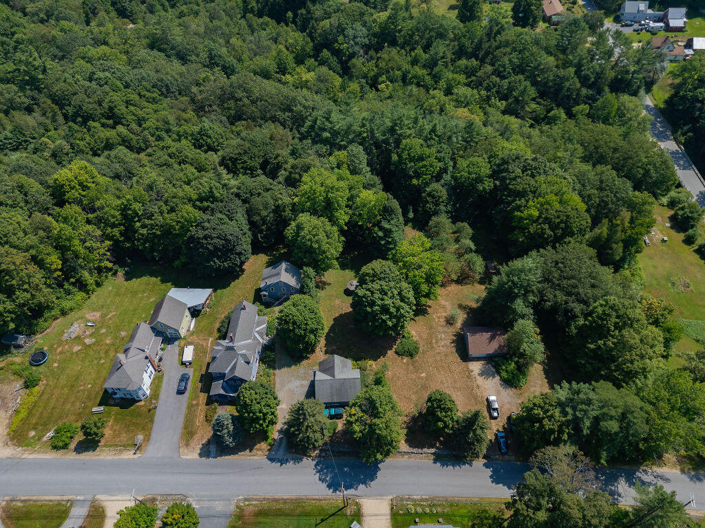 72 Main Street, Peru, ME, 04290