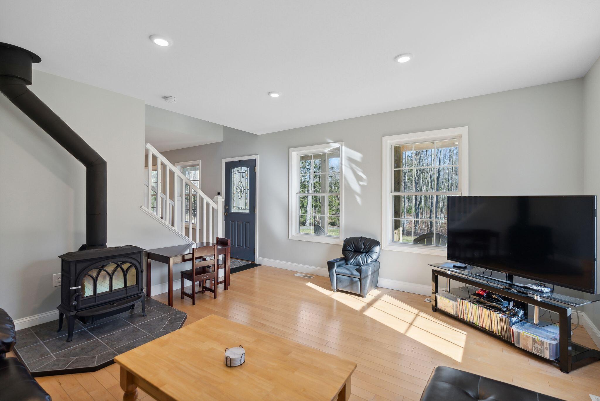 5 & 6 Harmony Way, Falmouth, ME, 04105