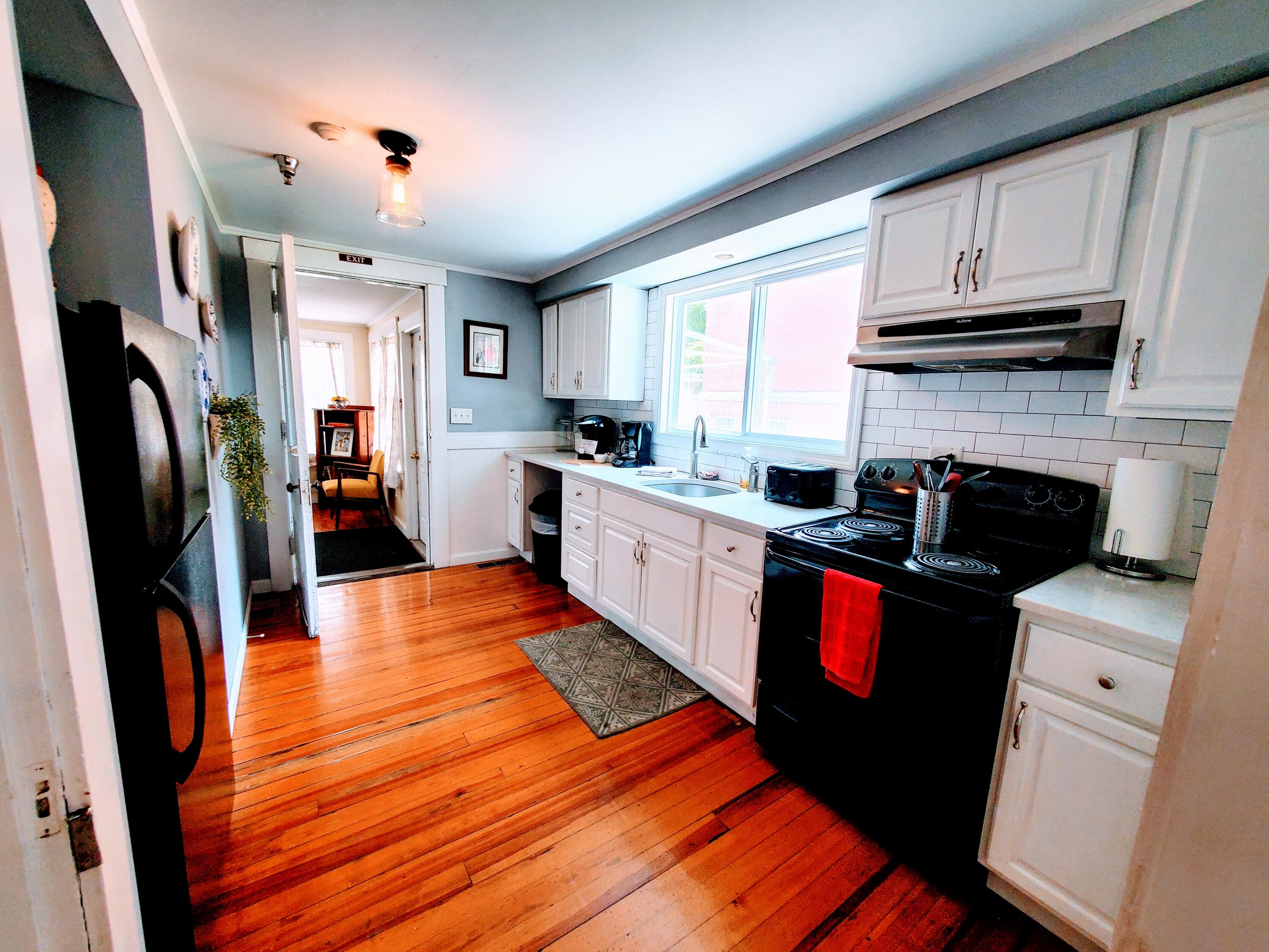 98 Main Street, Madison, ME, 04950