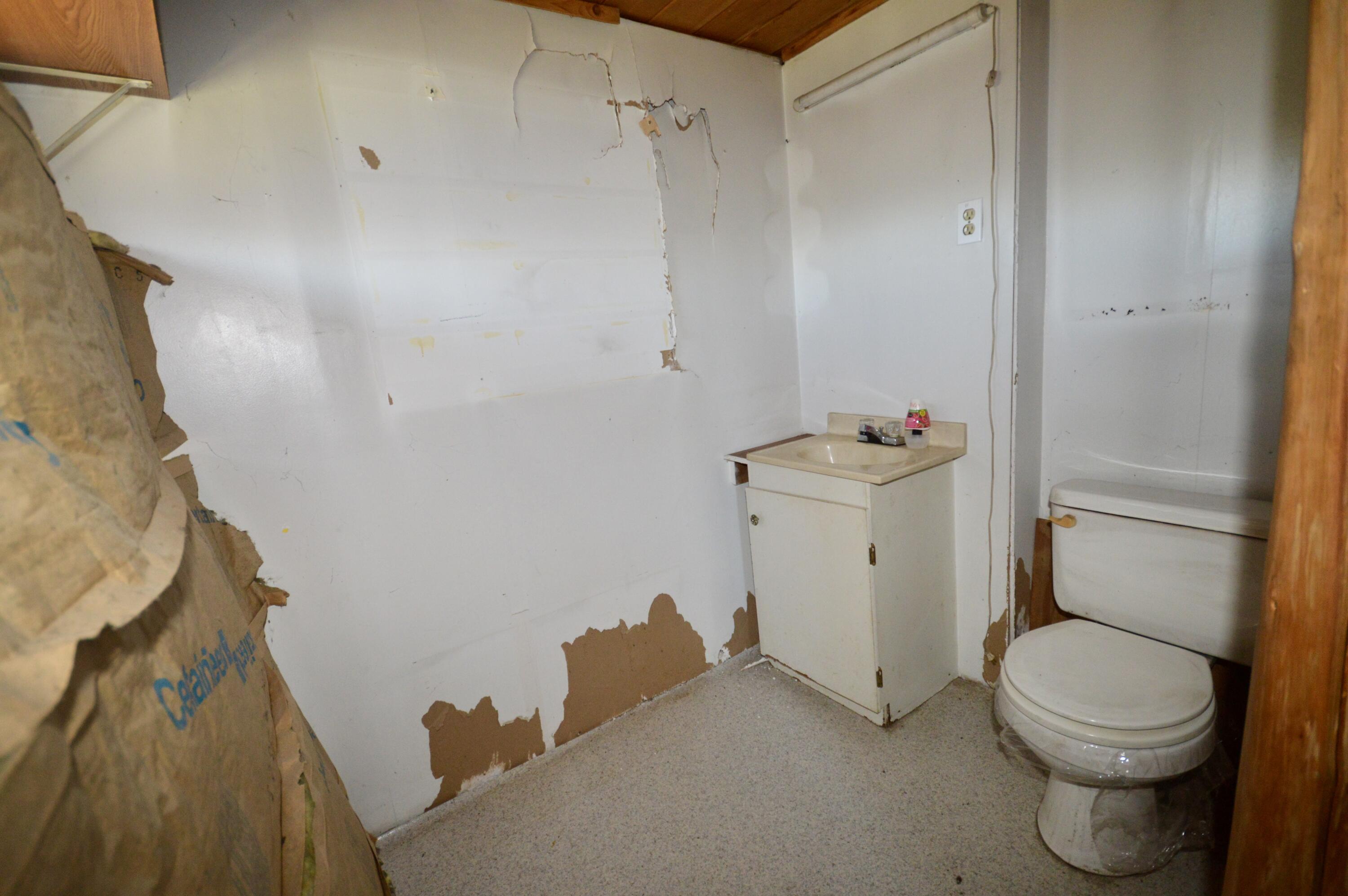 118 North Road, Dixmont, ME, 04932