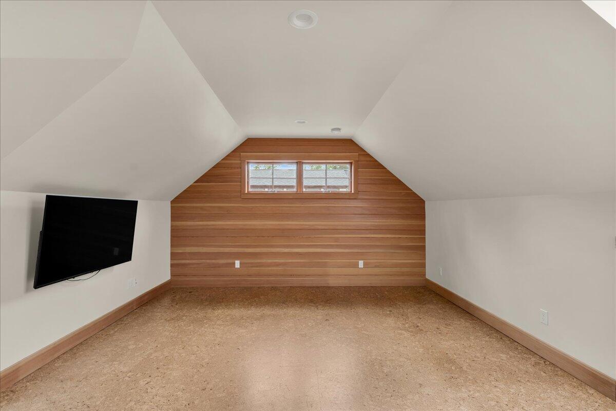 70 Ledgewood Lane, Blue Hill, ME, 04614