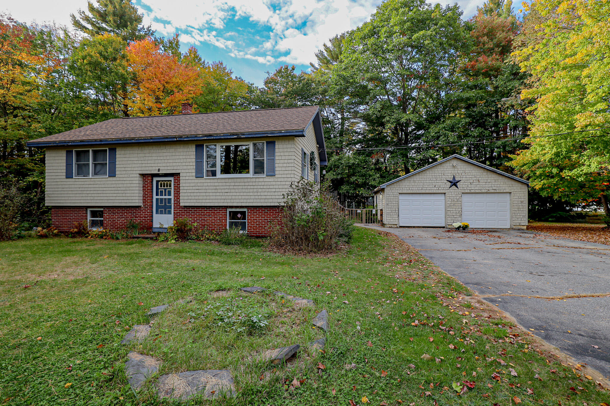Property photo for 8 Nova Street, Dixfield, ME