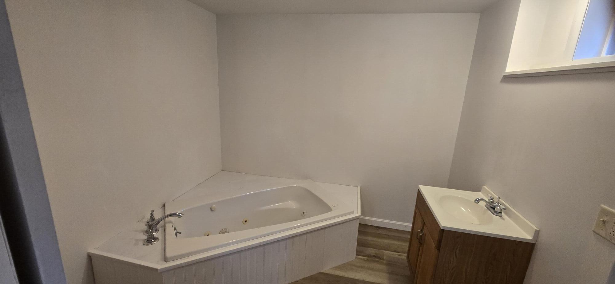 31 Sodom Road, Hebron, ME, 04238