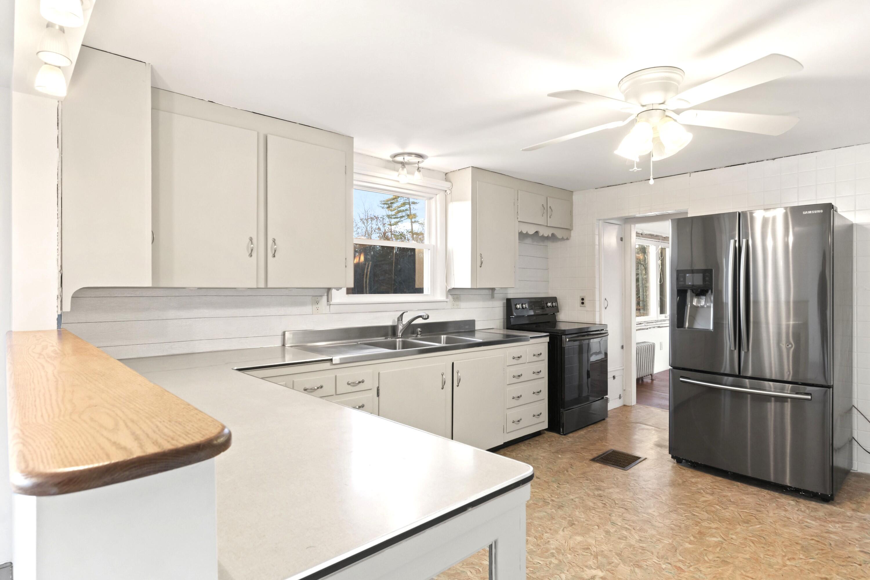 24 Emery Corner Road