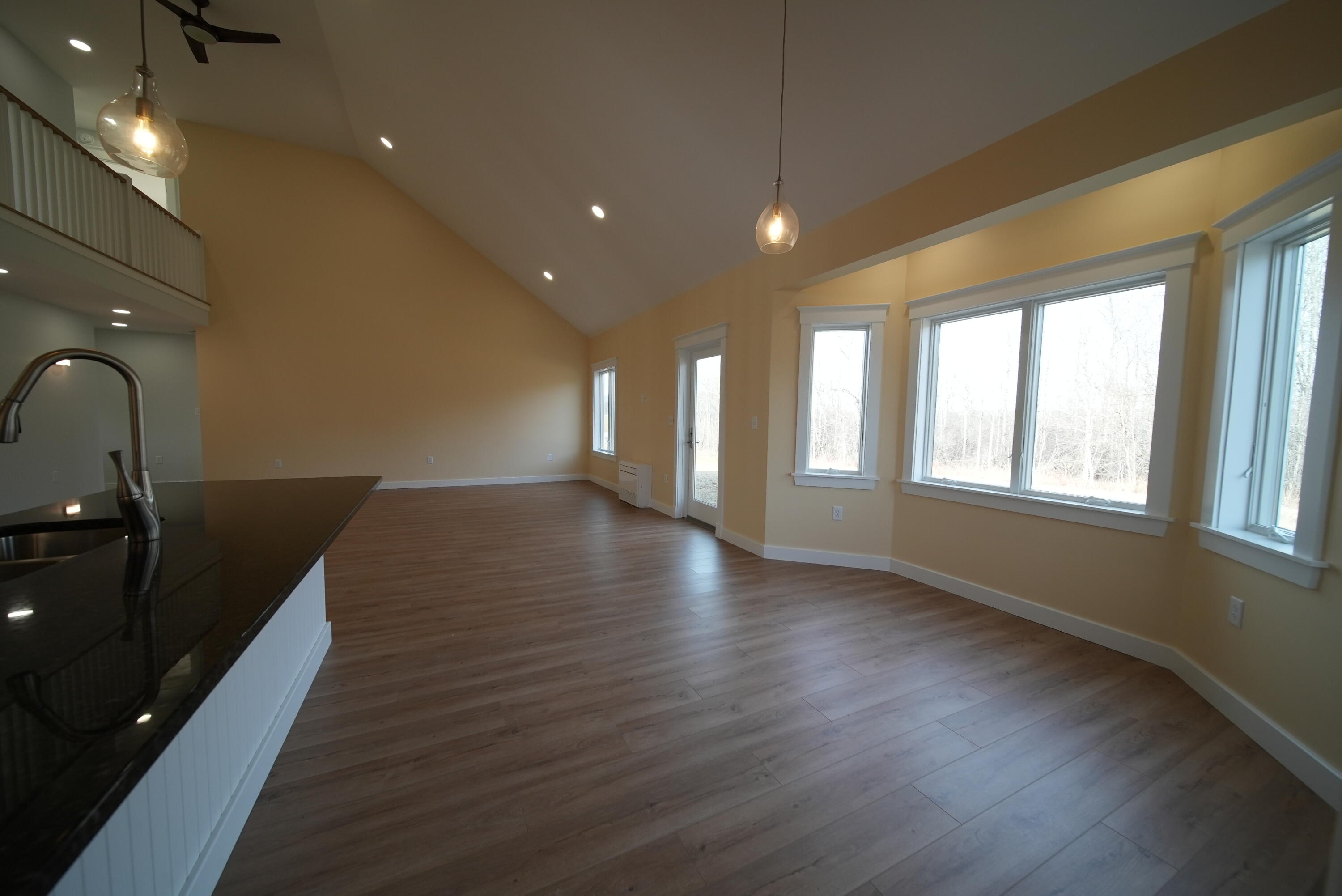 15 Lilac Lane, Houlton, ME, 04730