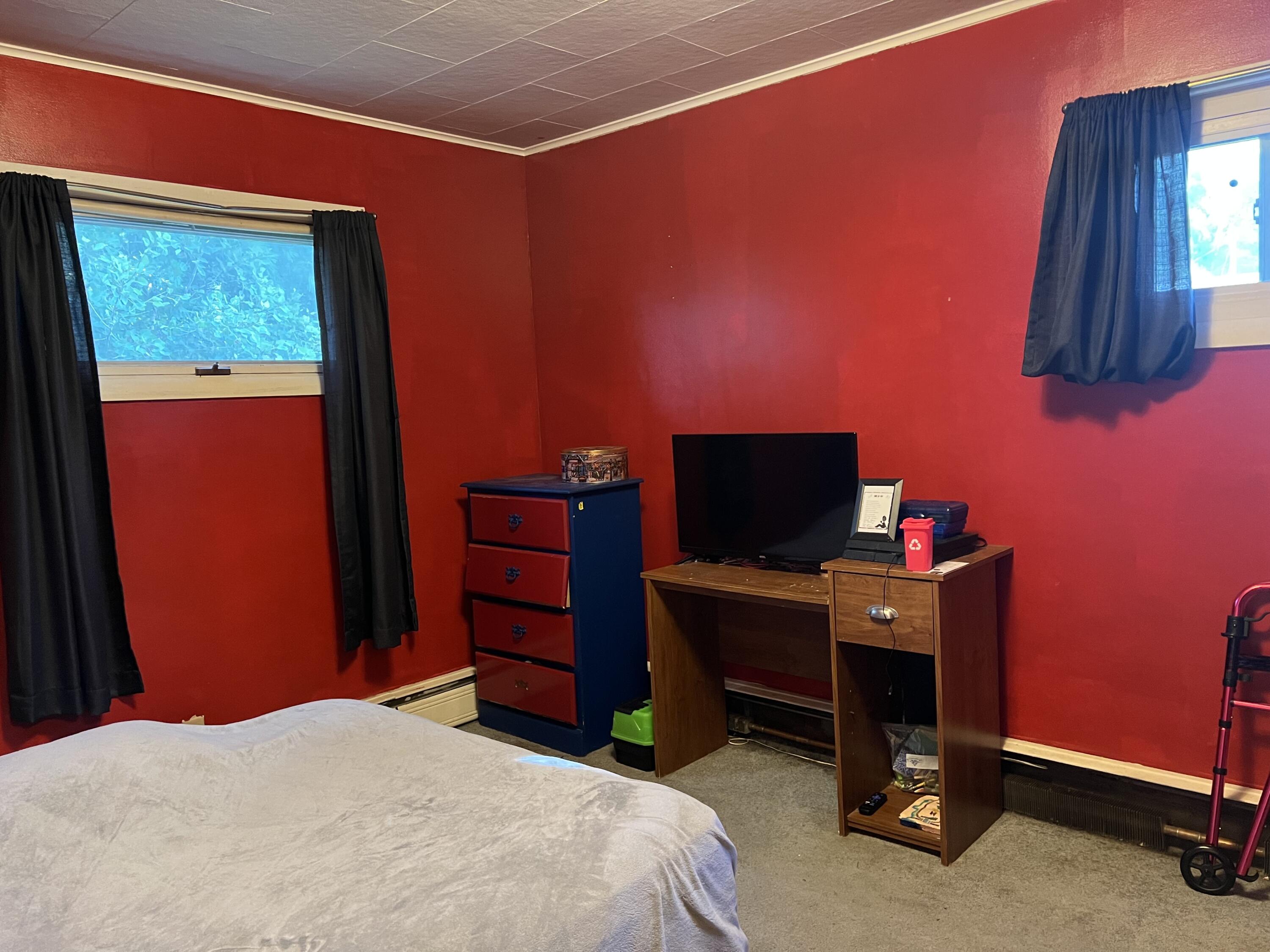 63 Rideout Avenue, Lewiston, ME, 04240