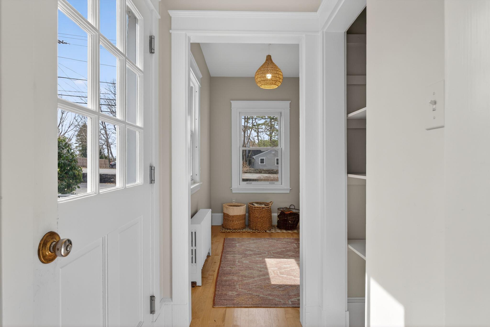 93 Foreside Road, Falmouth, ME, 04105