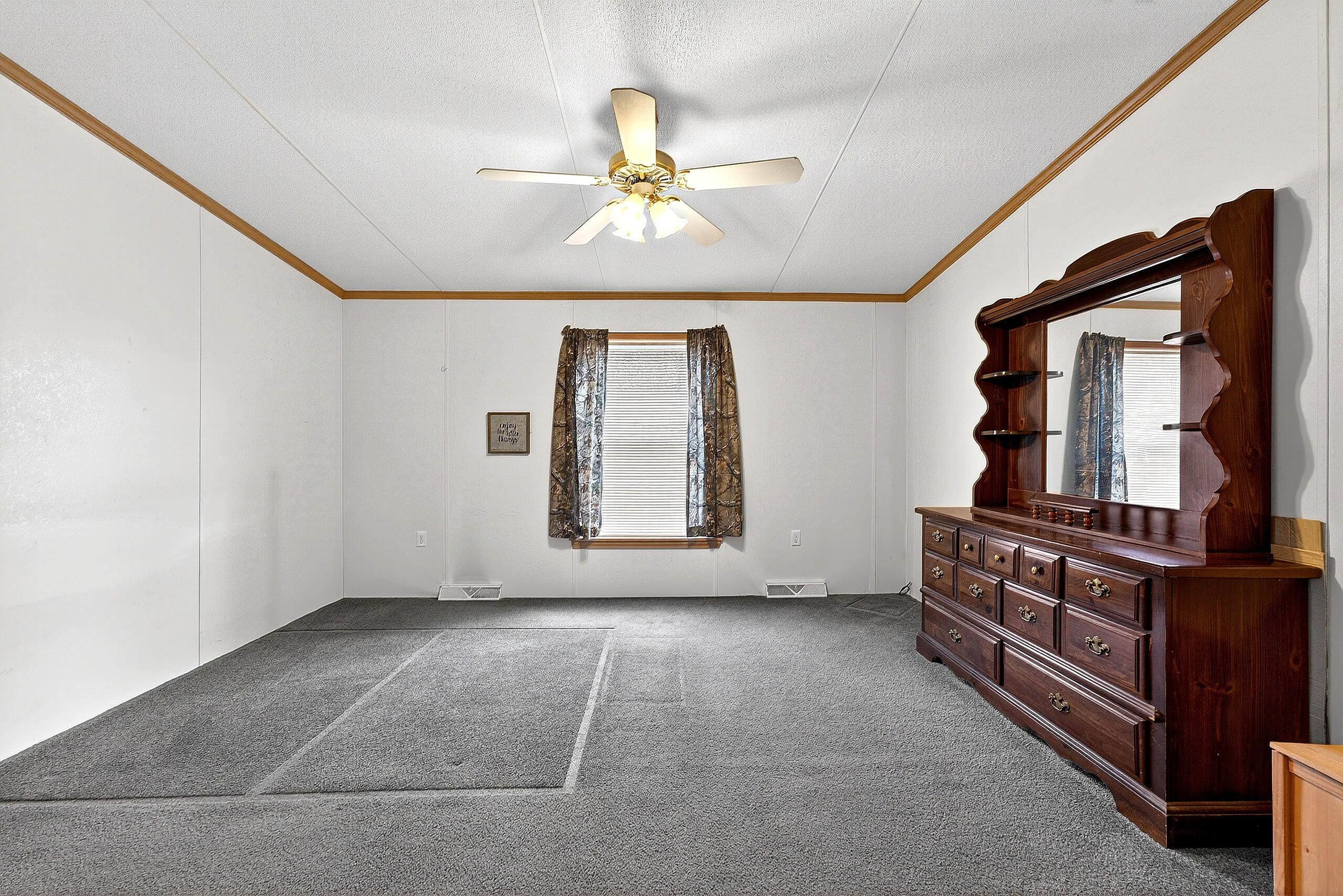 16 Village Green Road, Waterville, ME, 04901