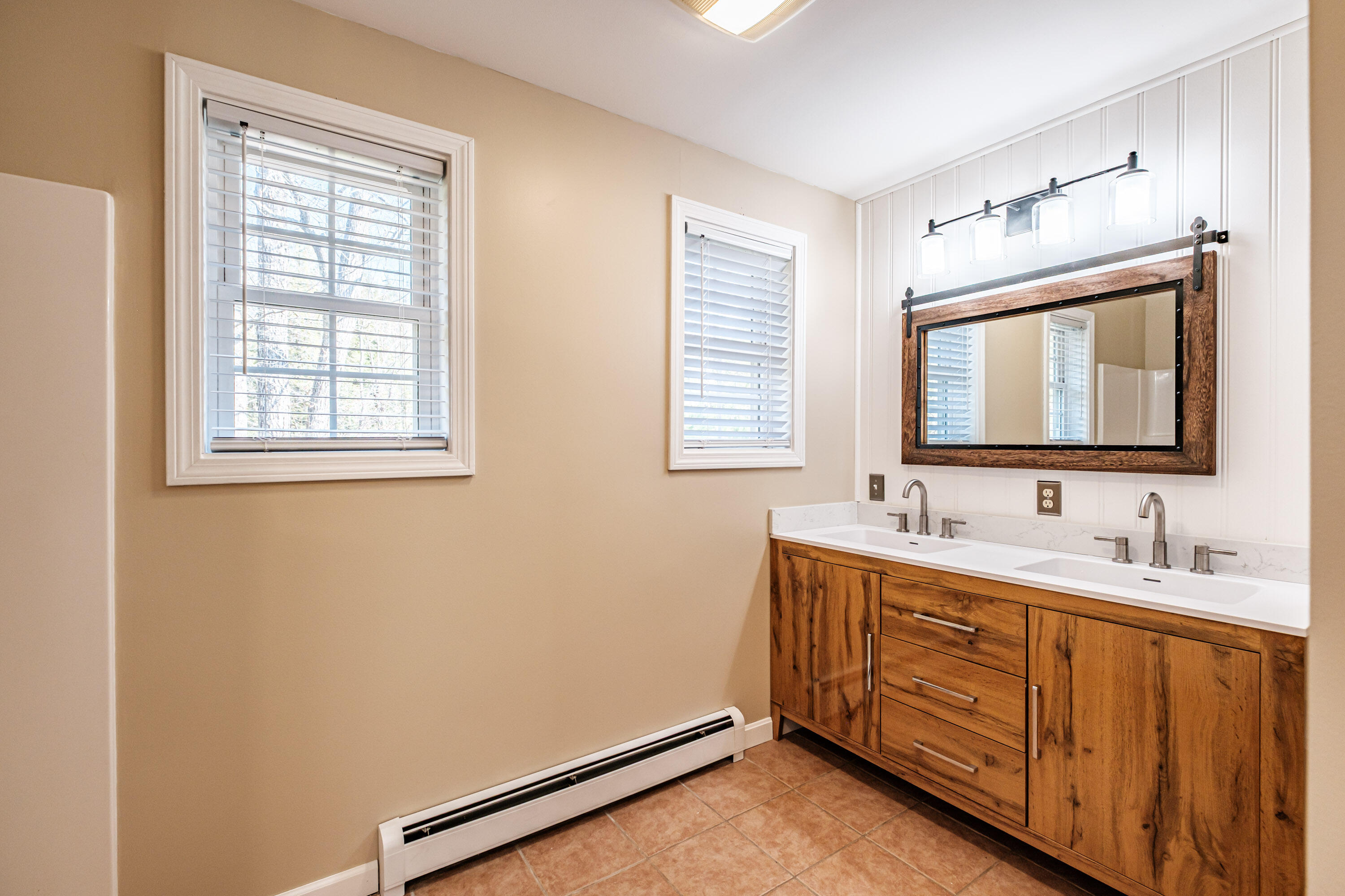 121 Shore Road, Sebago, ME, 04029