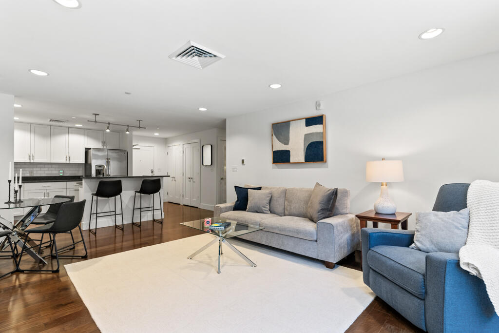 25 High Street UNIT 212, Portland, ME, 04101