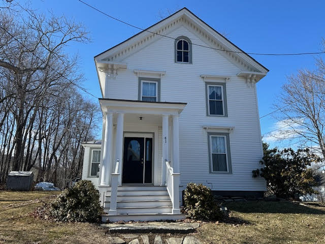 41 Grove Street, Belfast, ME, 04915