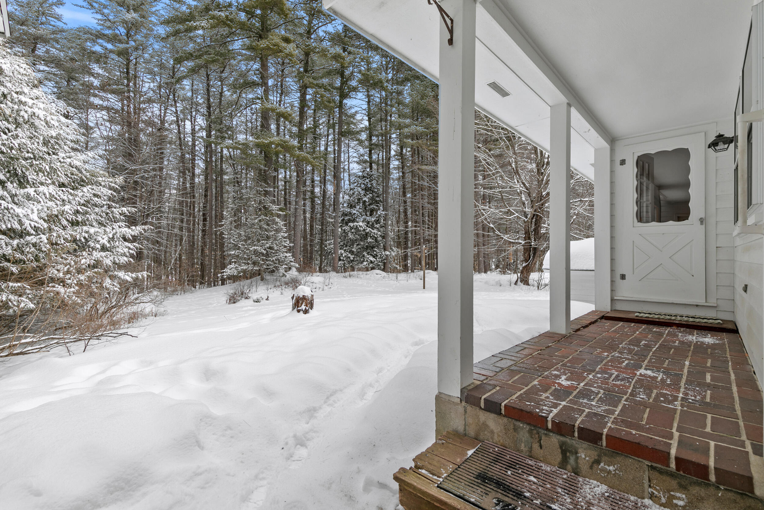 207 N High Street, Bridgton, ME, 04009