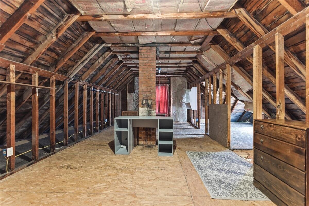 9 Harlow Hill Road, Mexico, ME, 04257