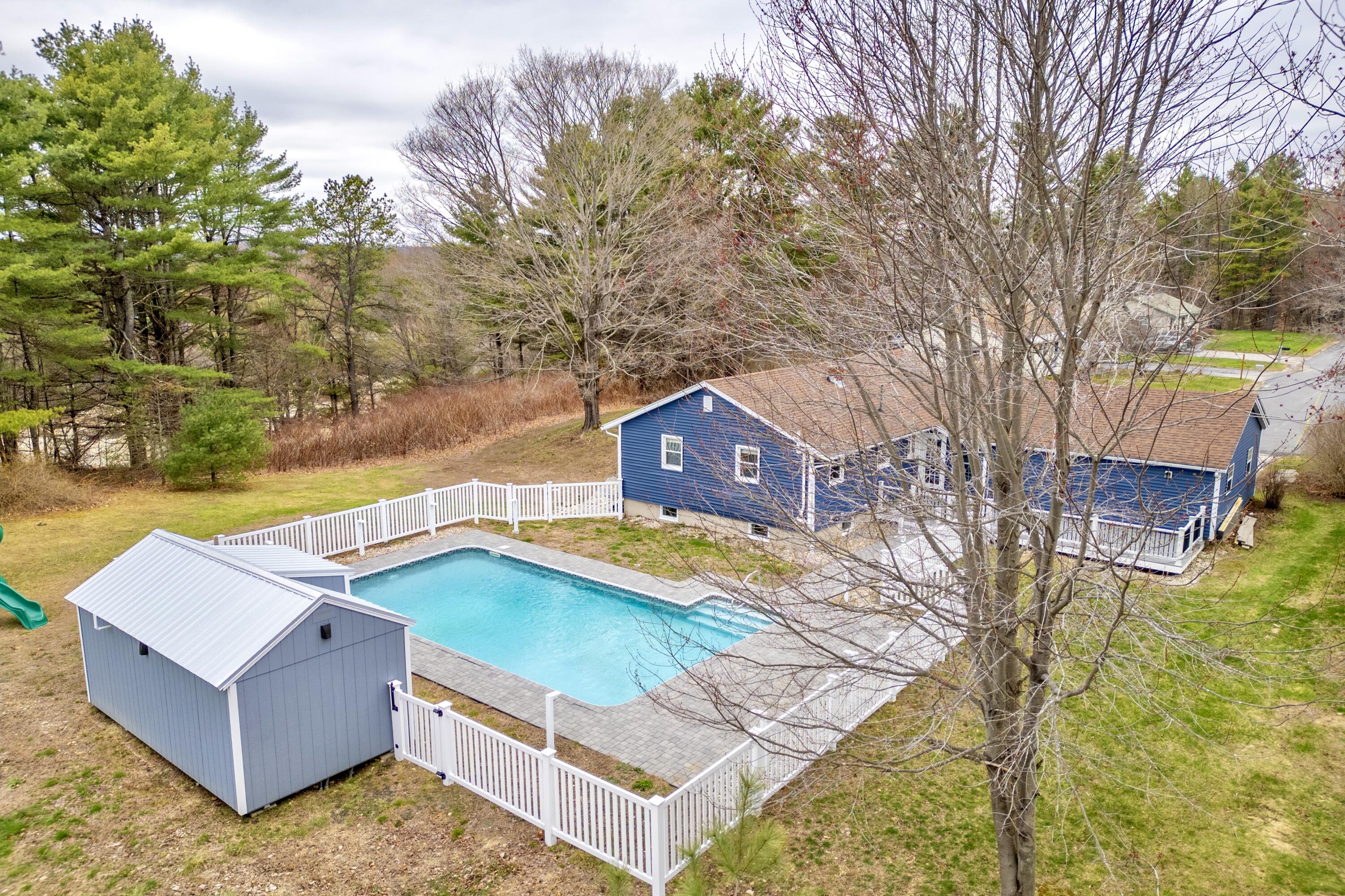 7 Sunset View Street, Gray, ME, 04039