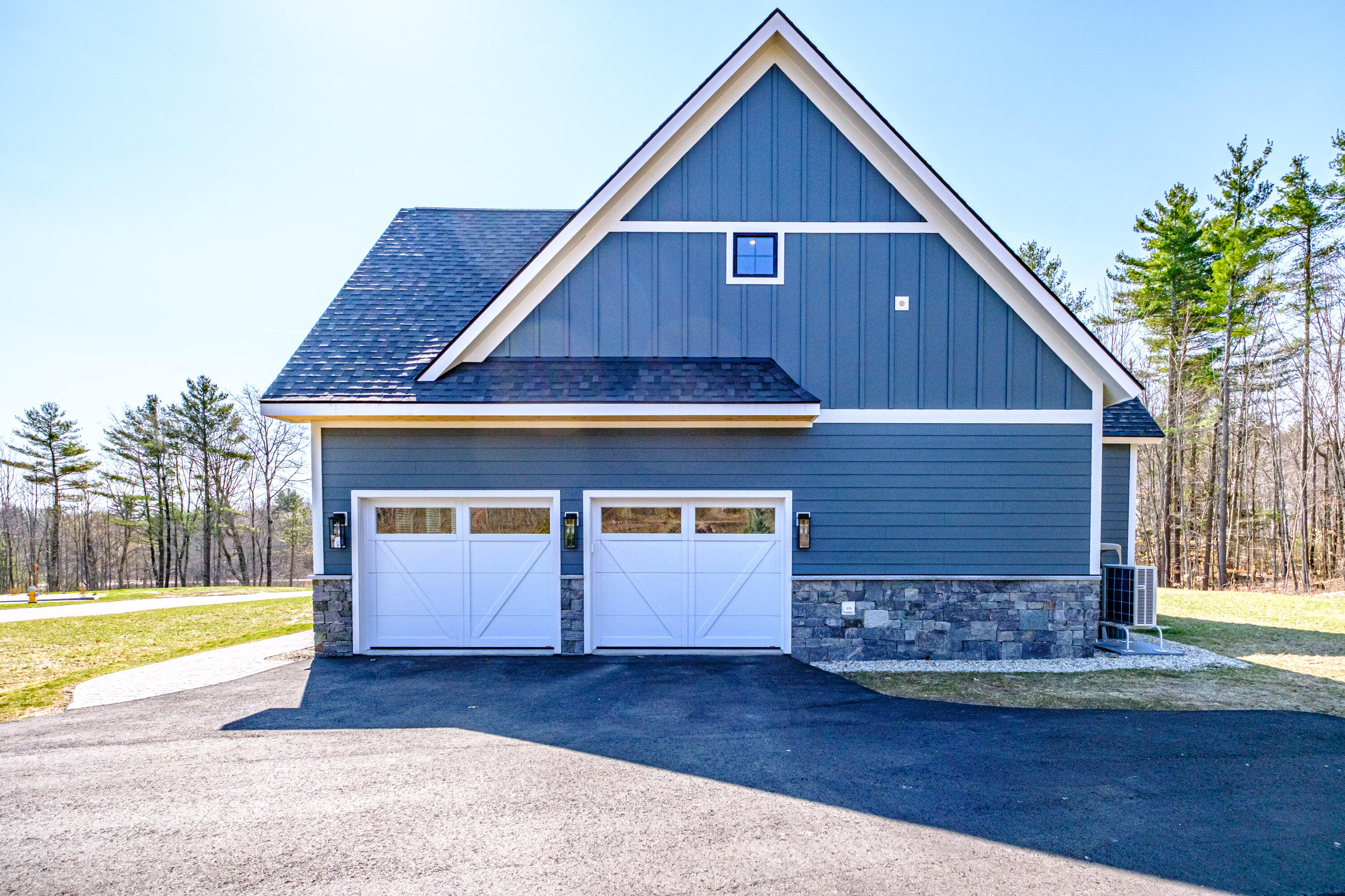 12 Winnwood Farm Way, Falmouth, ME, 04105