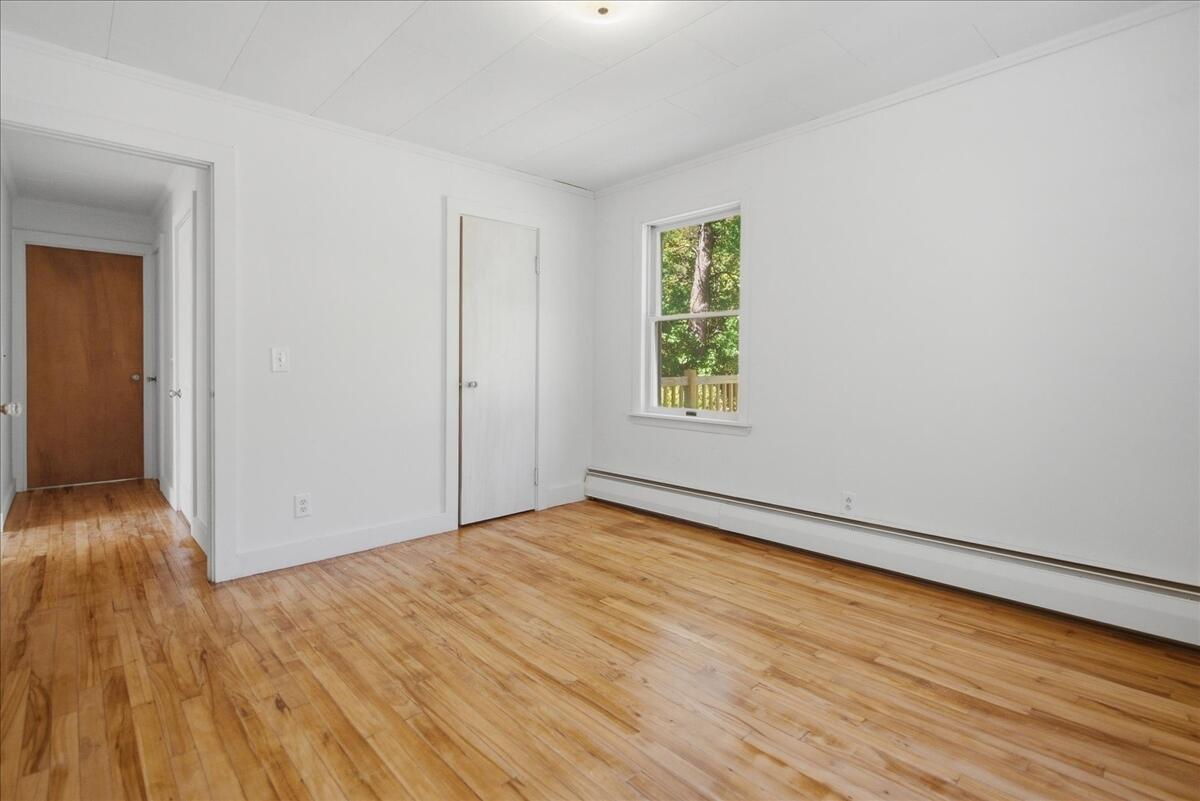 1827 Minot Avenue, Auburn, ME 04210 48-1-48