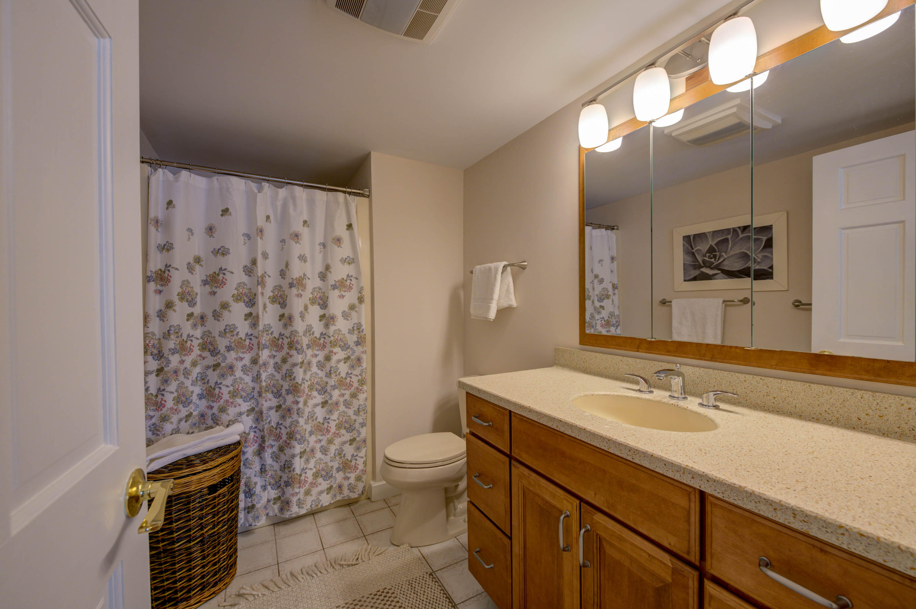 19 Goodridge Drive UNIT 31, Naples, ME, 04055