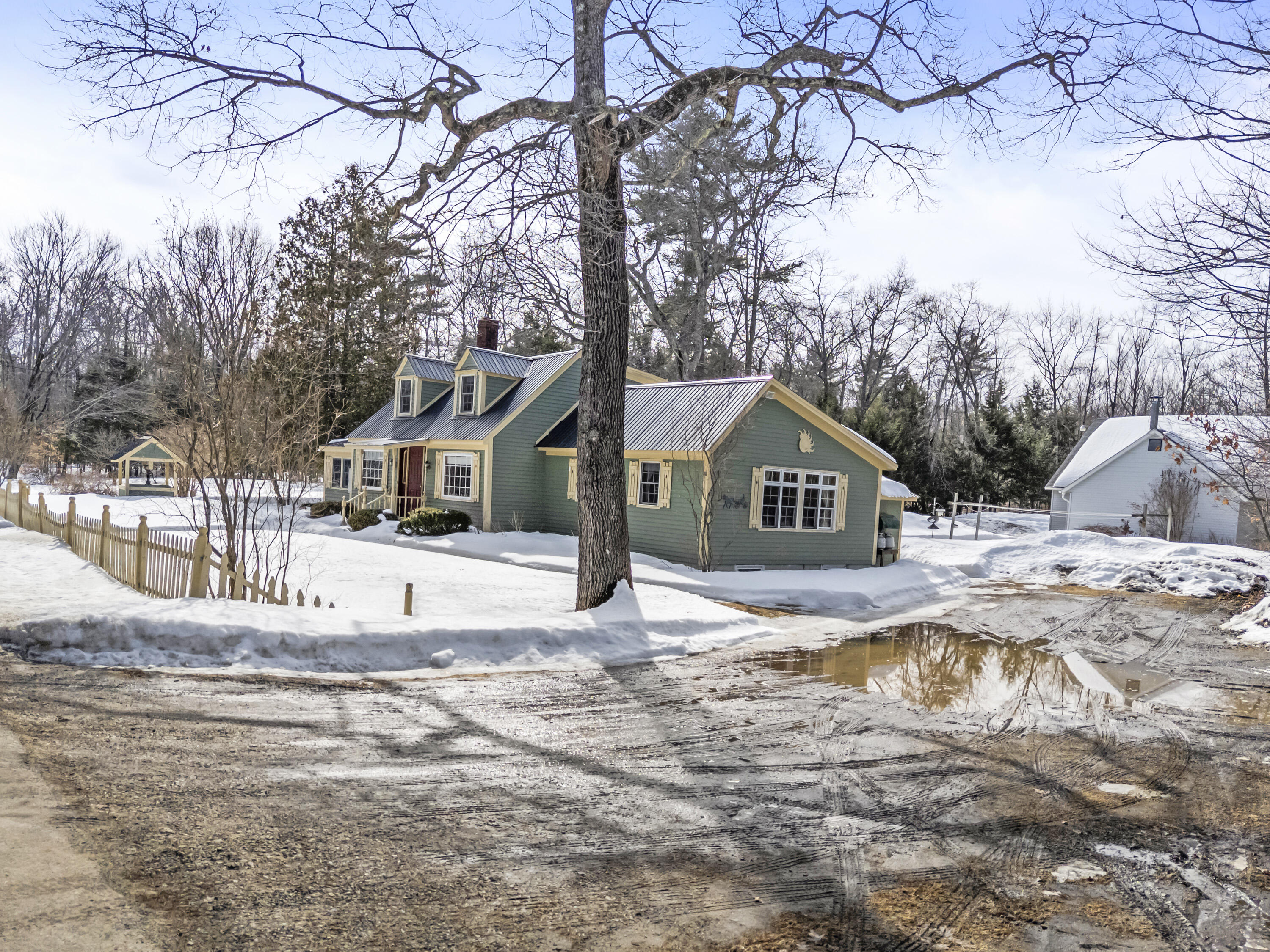 46 N Gorham Road, Gorham, ME, 04038