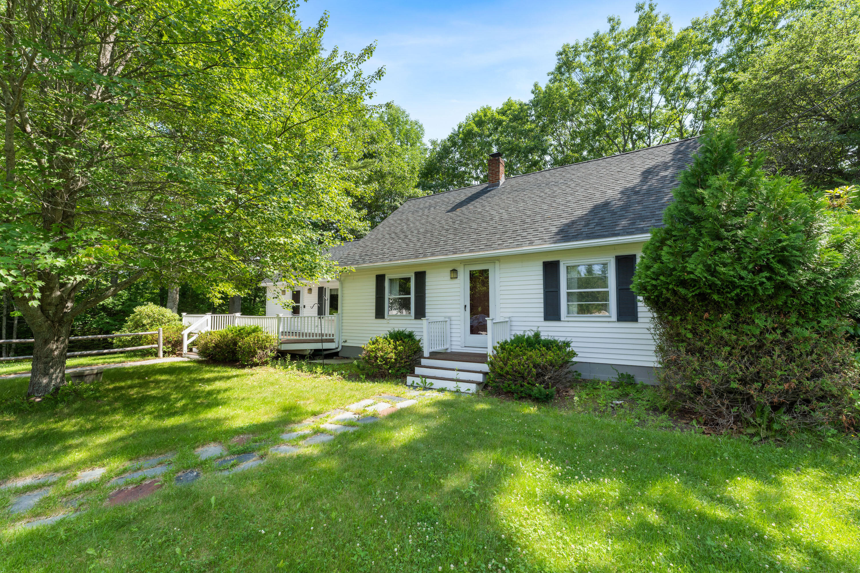 Photo of 7 Ruth Avenue Hampden ME 04444