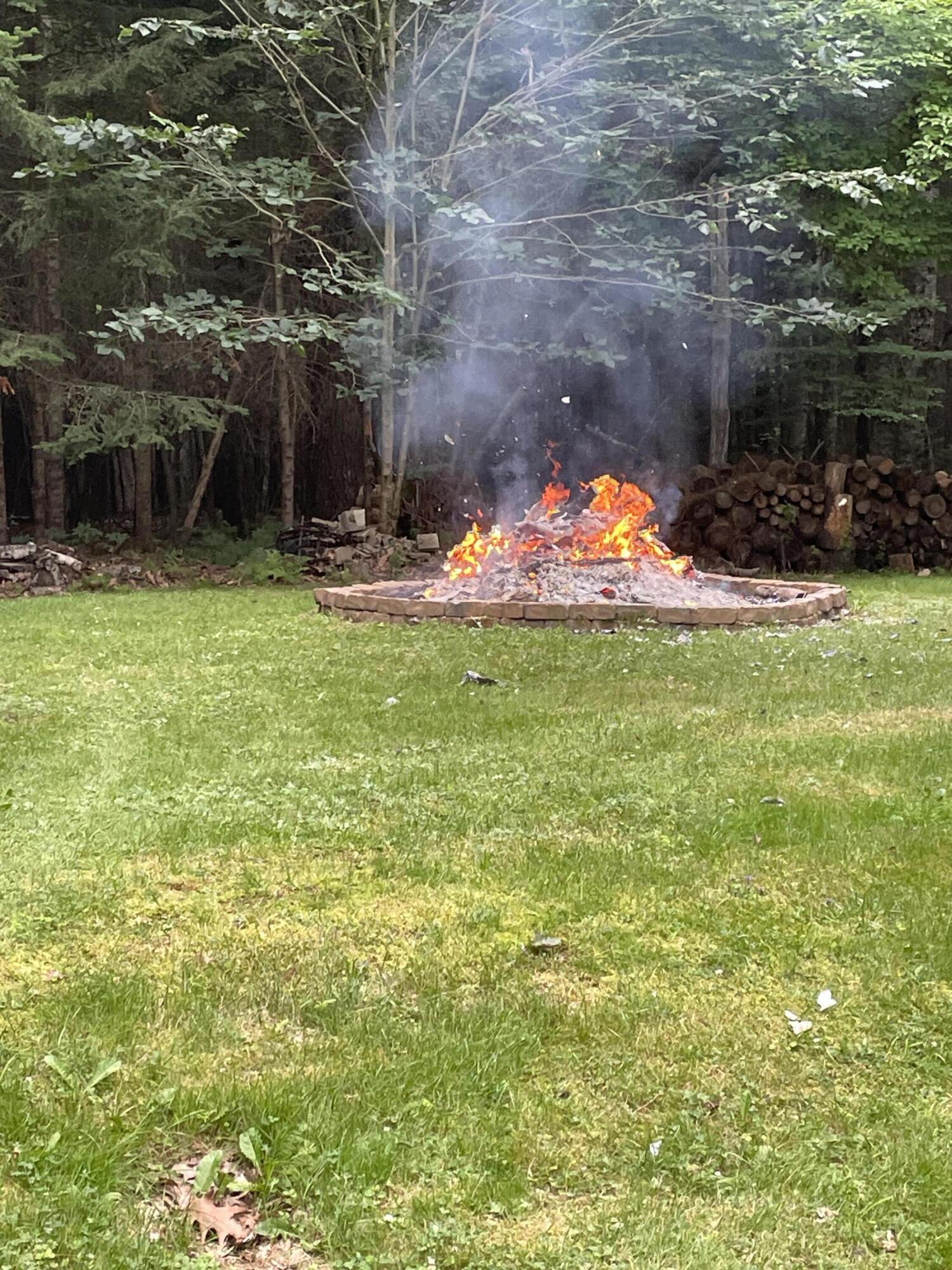 1002 Bennoch Road, Old Town, ME 04468 Firepit...