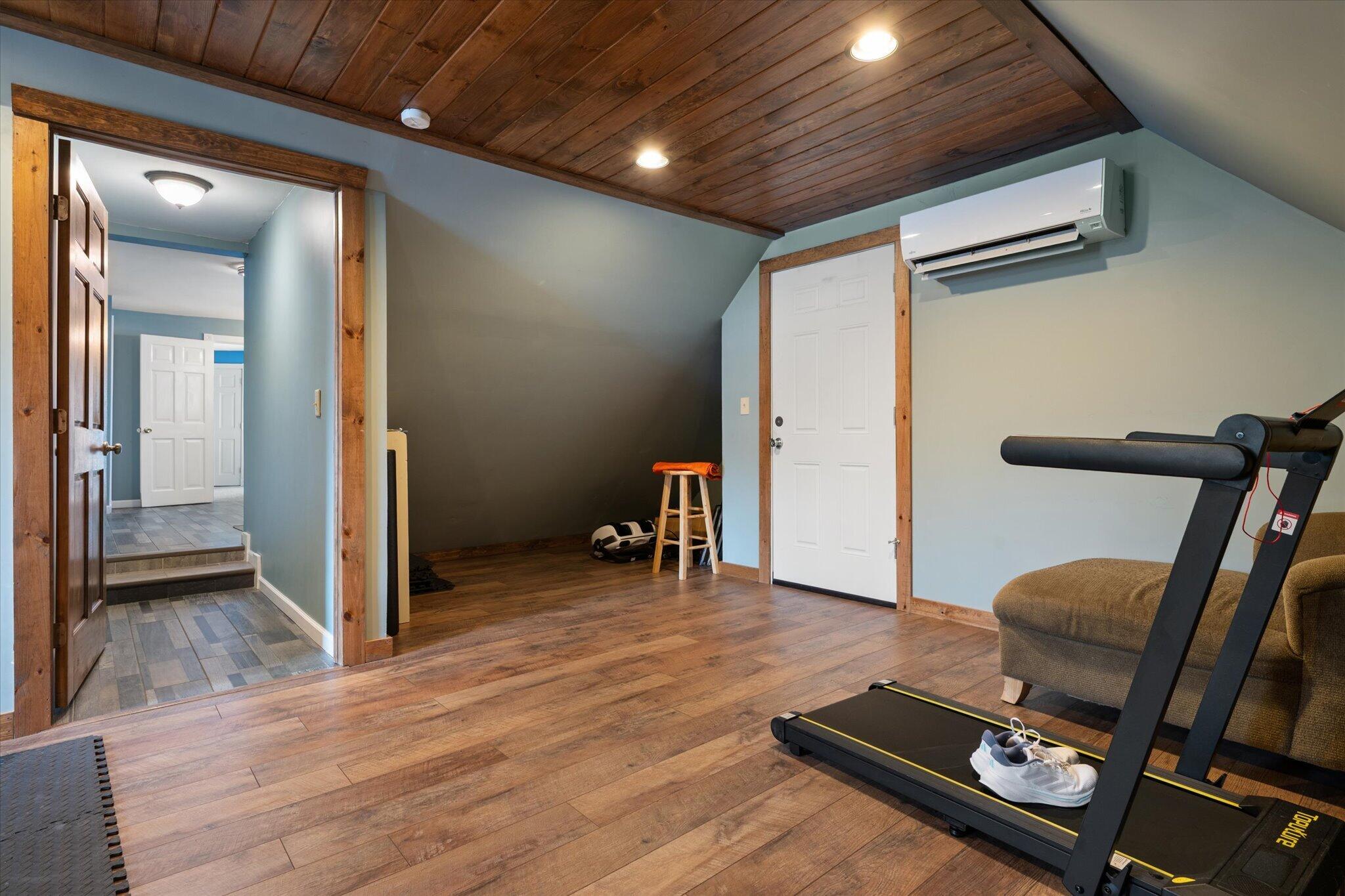 130 Miller Road, Hampden, ME, 04444