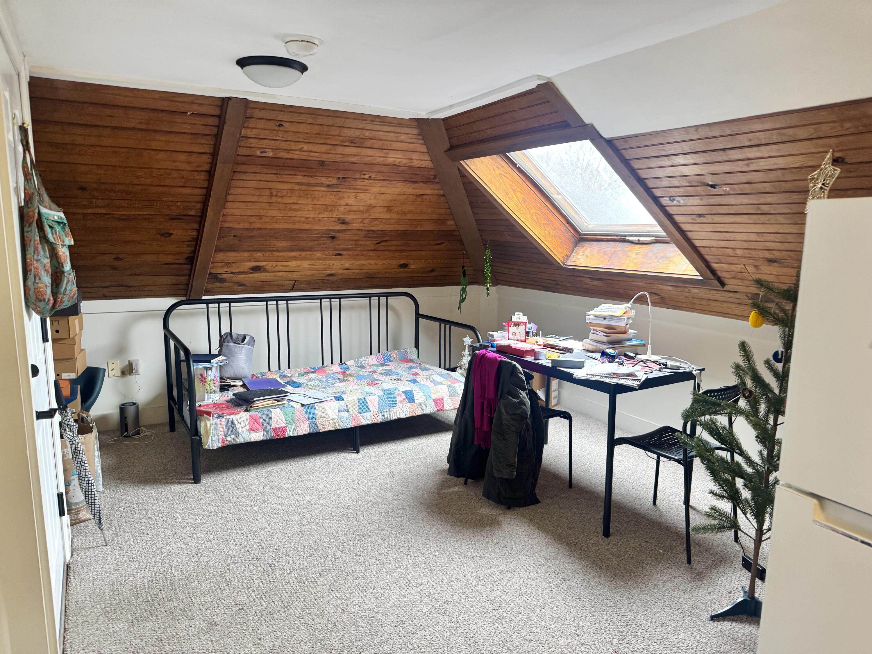9 Grasmere Road, Portland, ME, 04101
