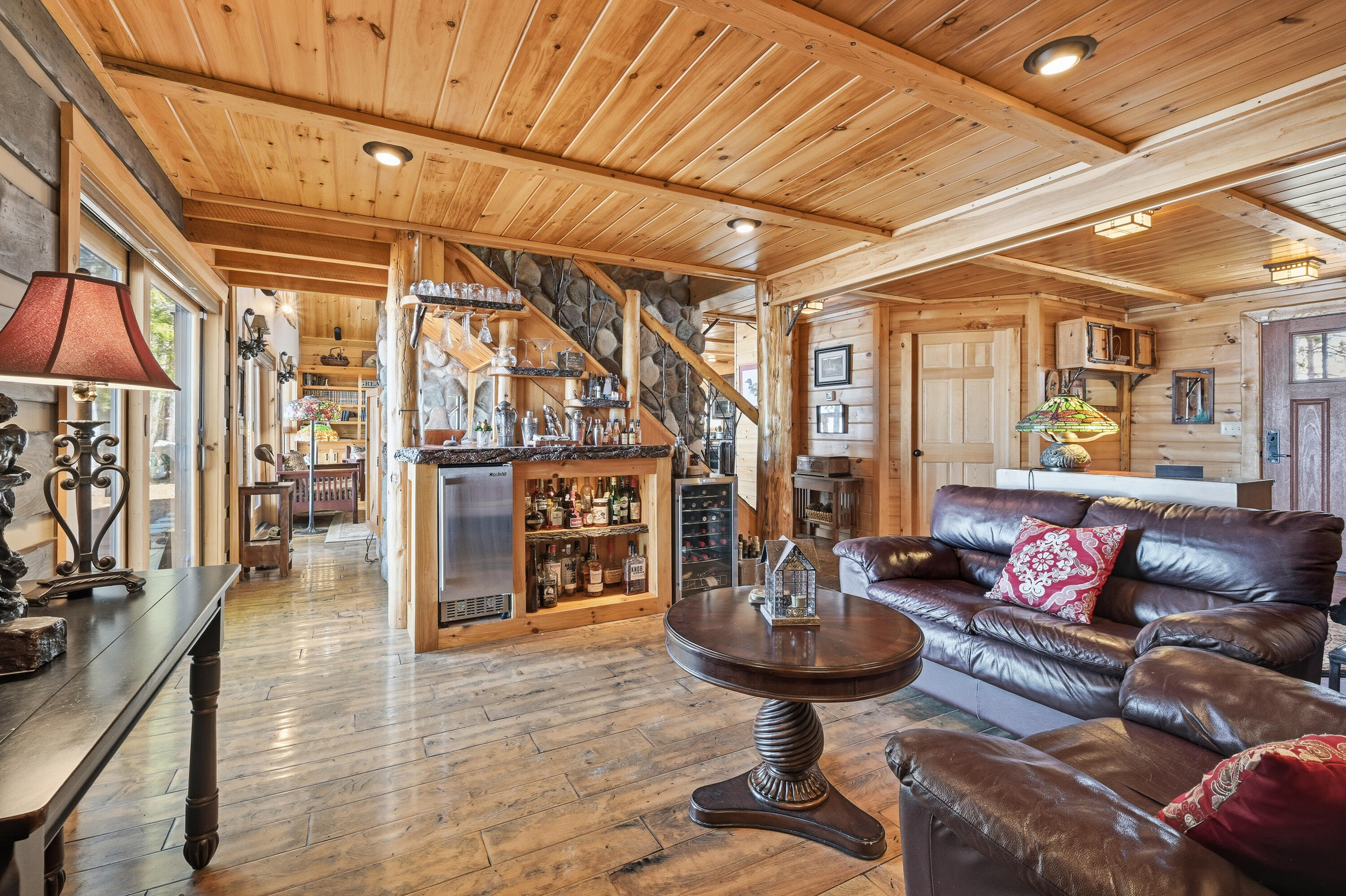 99 Abena Shores, Belgrade, ME, 04917