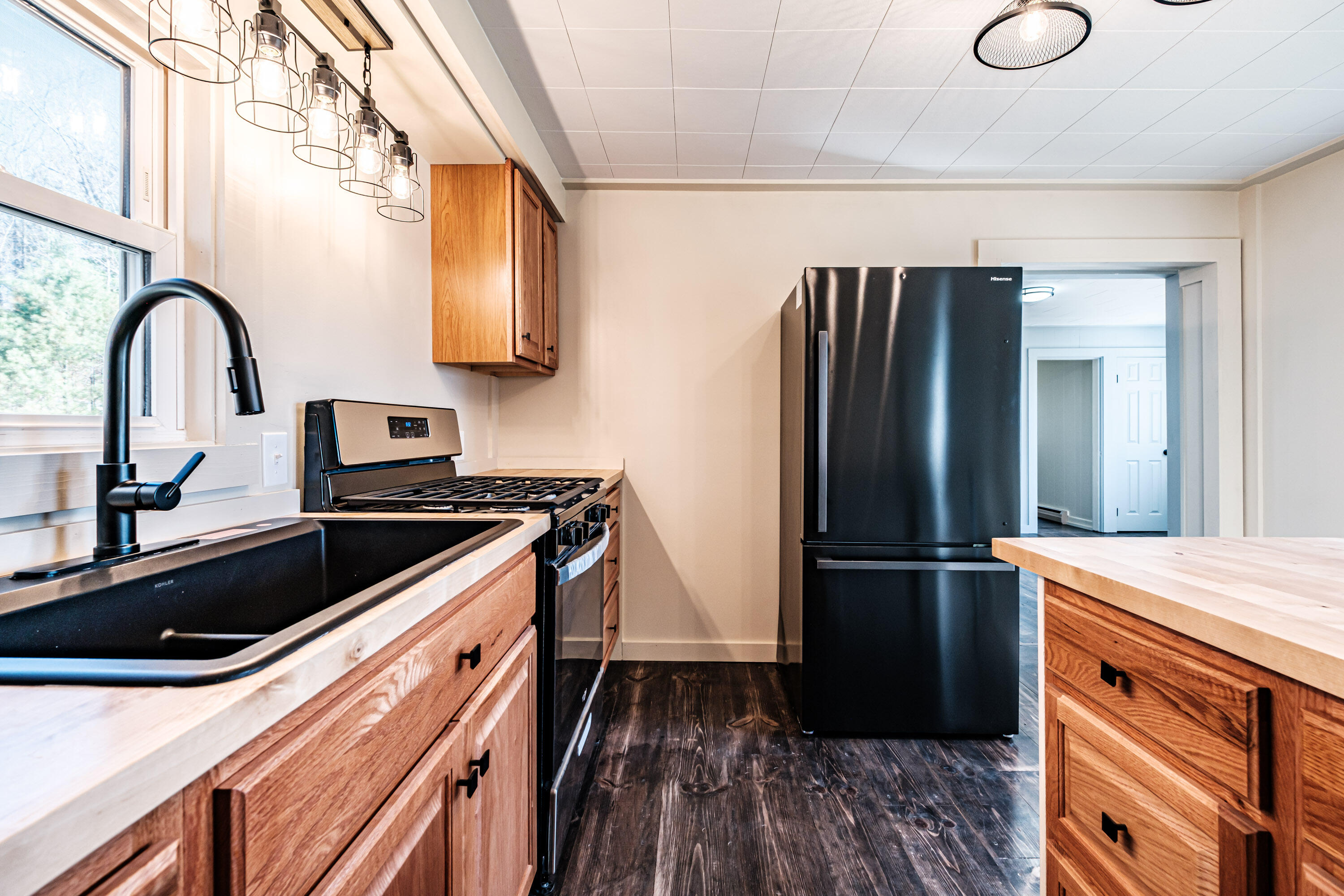 605 Hebron Road, Paris, ME, 04281