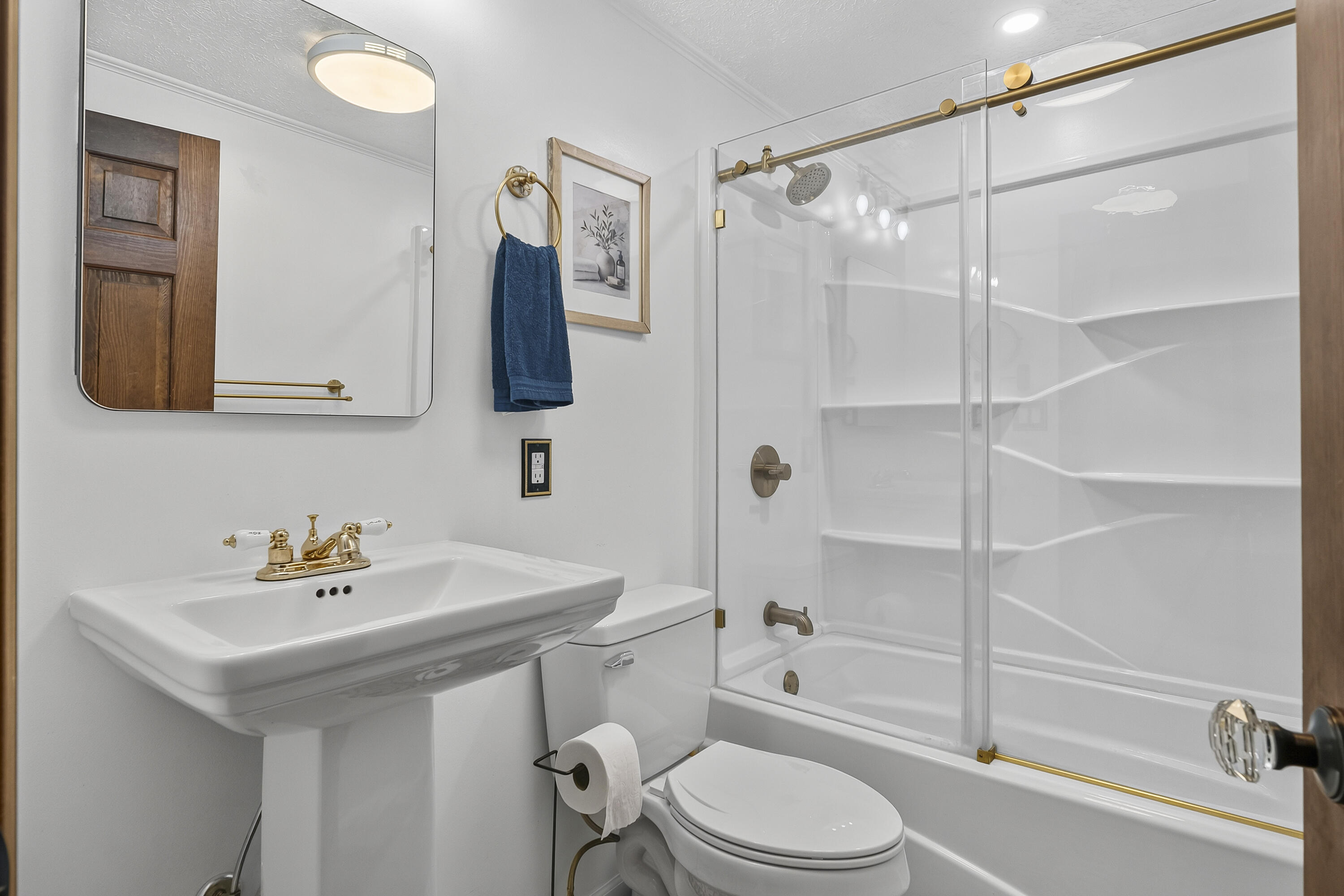 248 Harry Howes Rd_128
