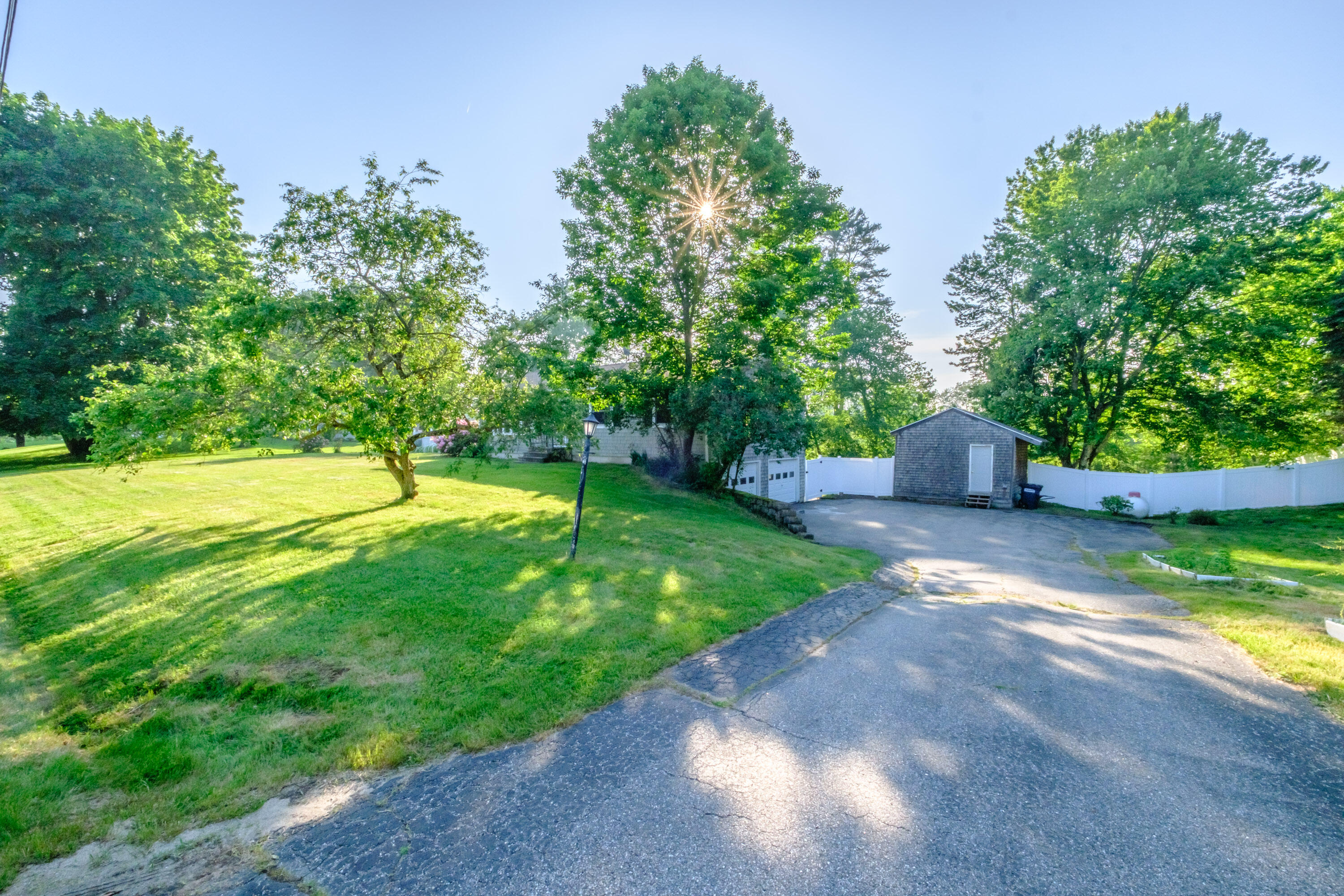 21 Libby Drive, Buxton