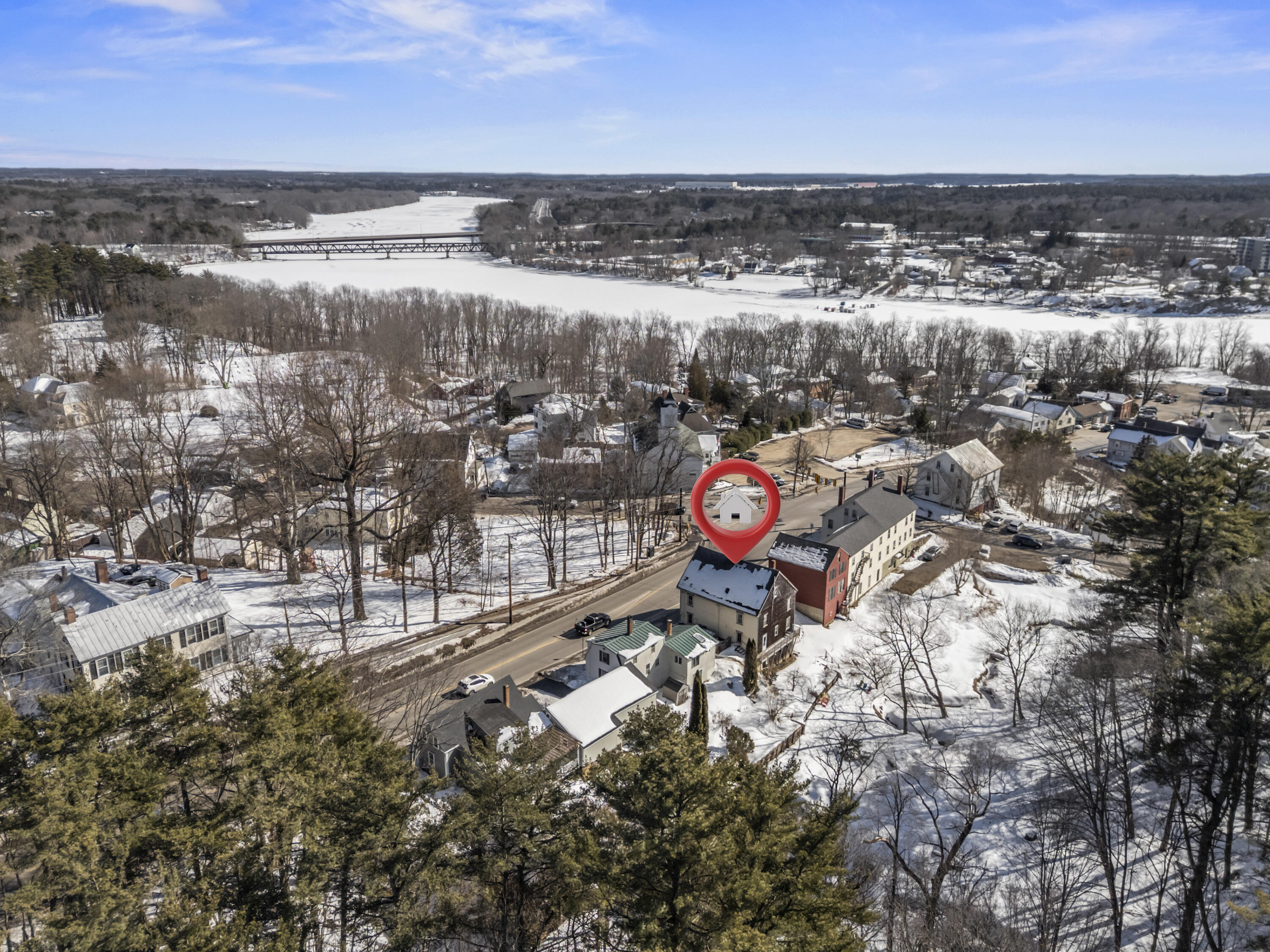 38 Main Street, Topsham, ME, 04086