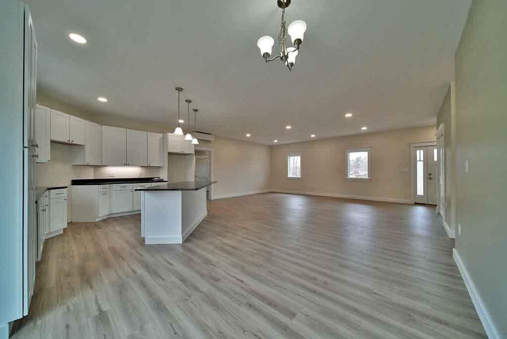 9 Lilac Lane, Houlton, ME, 04730
