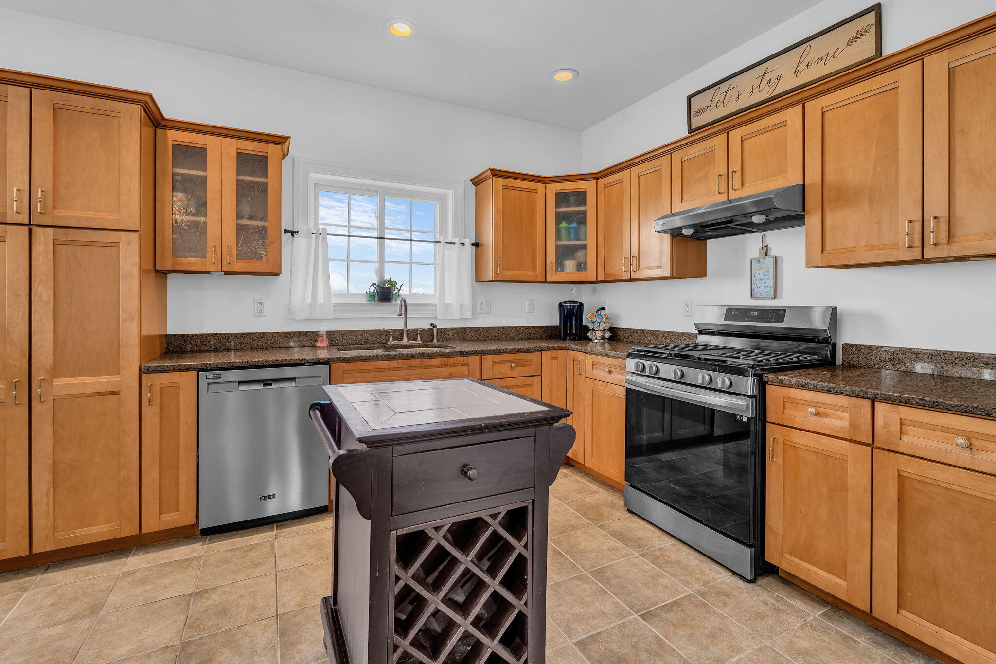 10-web-or-mls-40-hillview-dr