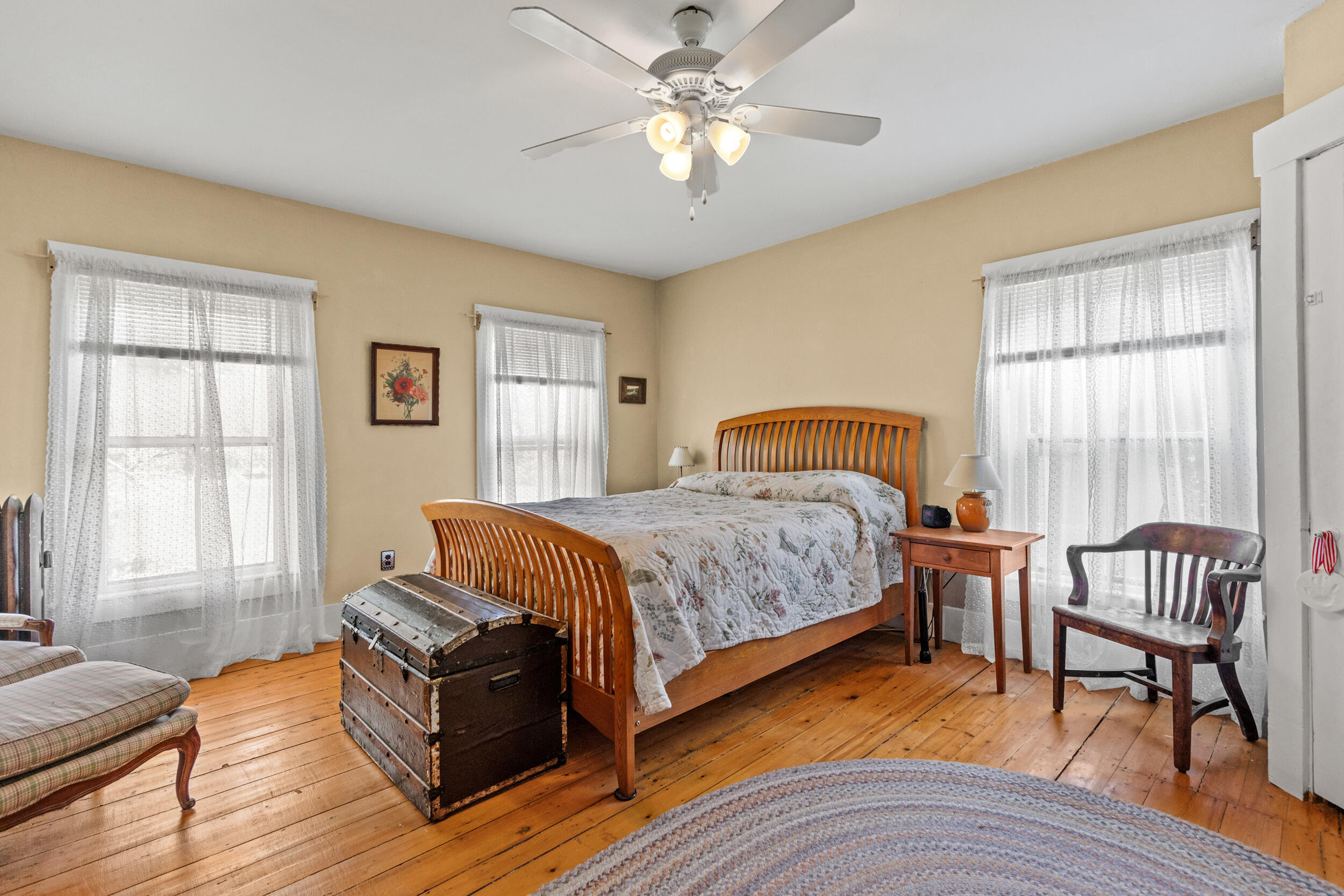 220 S High Street, Bridgton, ME, 04009