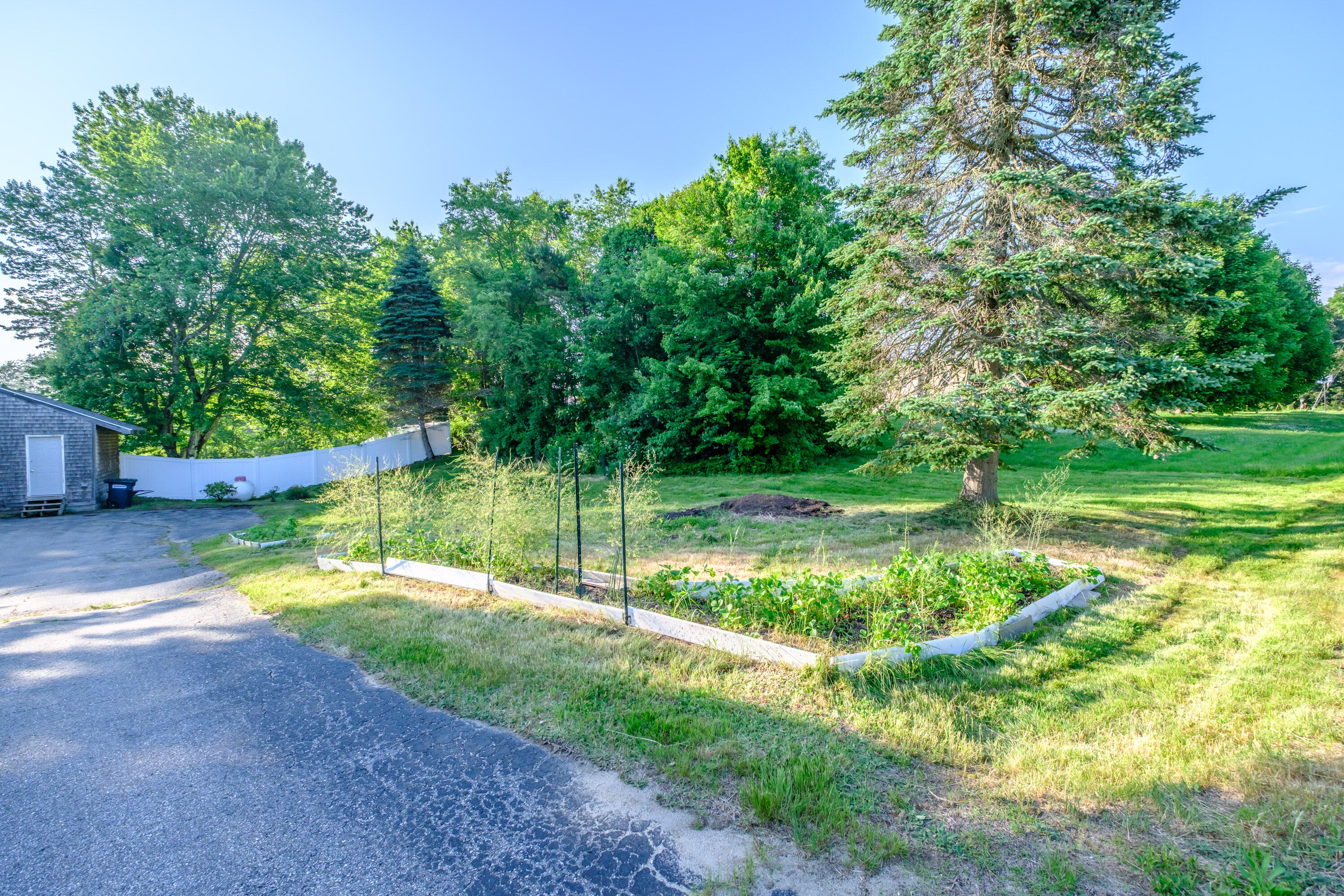 21 Libby Drive, Buxton