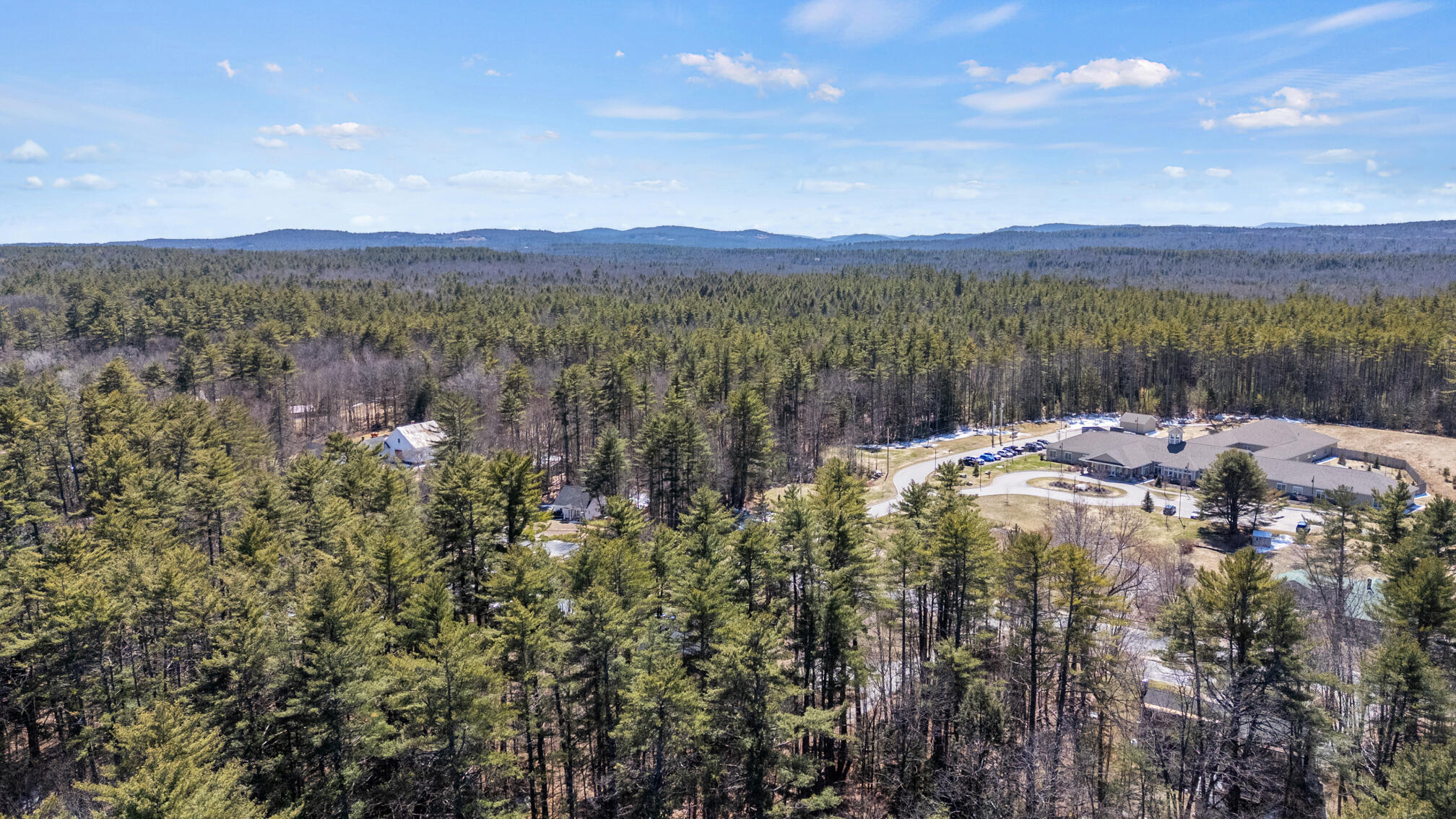 207 N High Street, Bridgton, ME, 04009