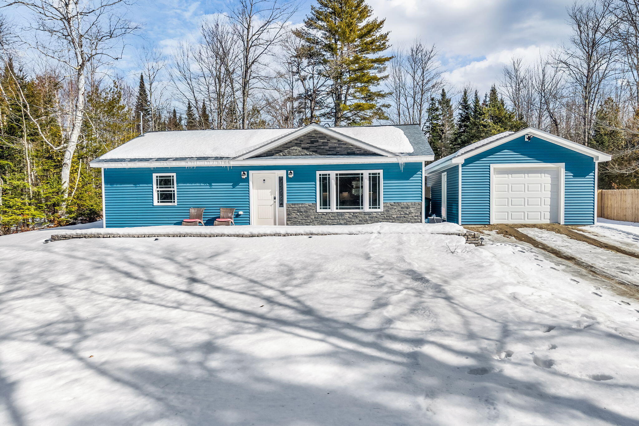 542 Main Road, Charleston, ME, 04422