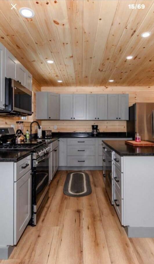 4 Barbara Lane, Rangeley, ME, 04970