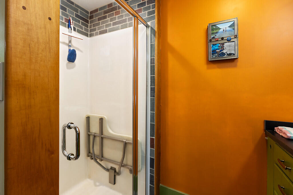 850 Lawrence Road, Pownal, ME, 04069