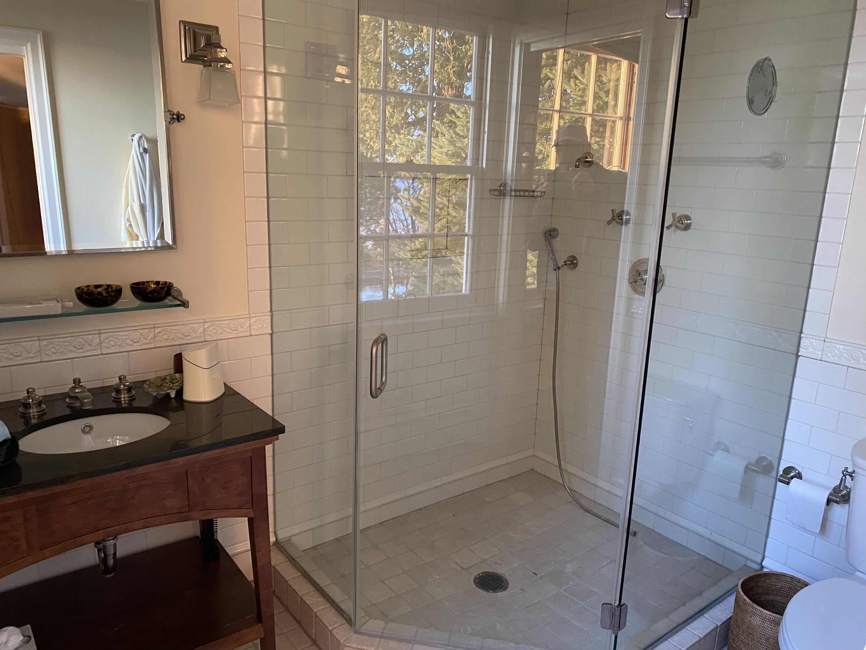 399 Hermit's Point Road, Islesboro, ME, 04848