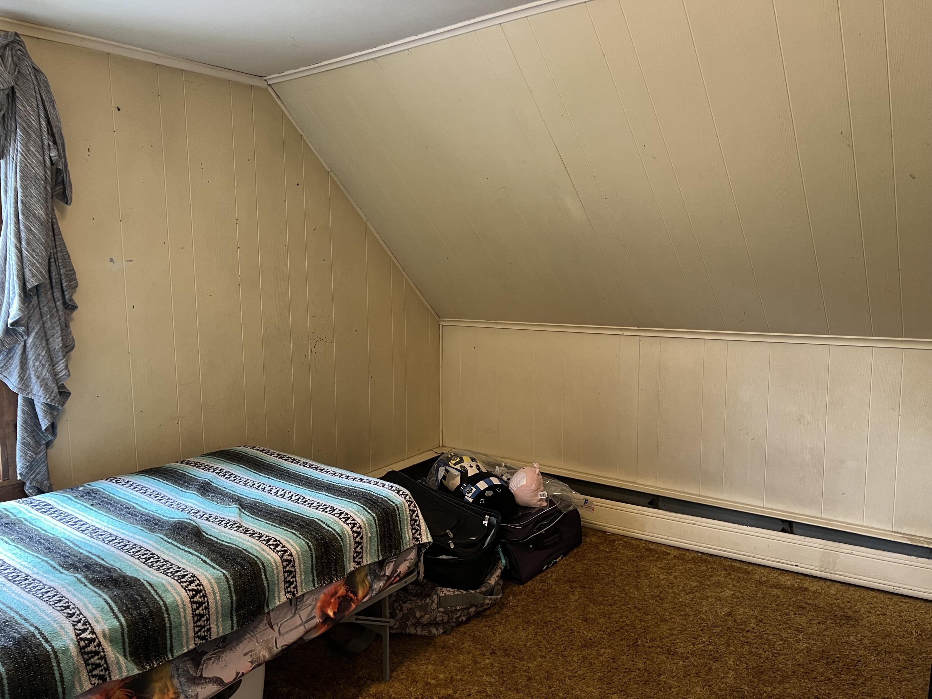 63 Rideout Avenue, Lewiston, ME, 04240