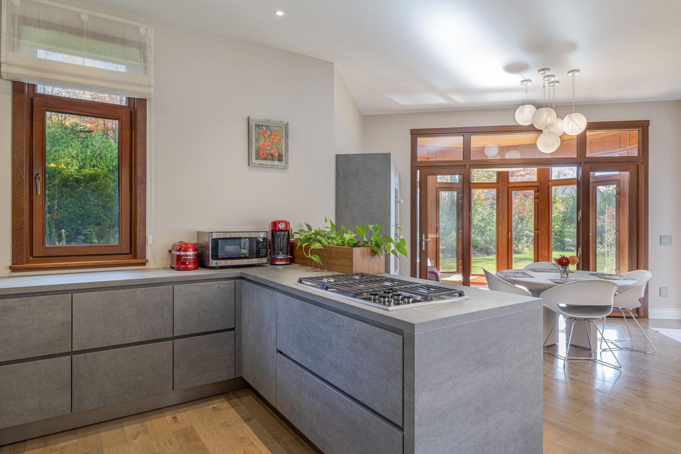 31 Windswept Lane, Blue Hill, ME, 04614