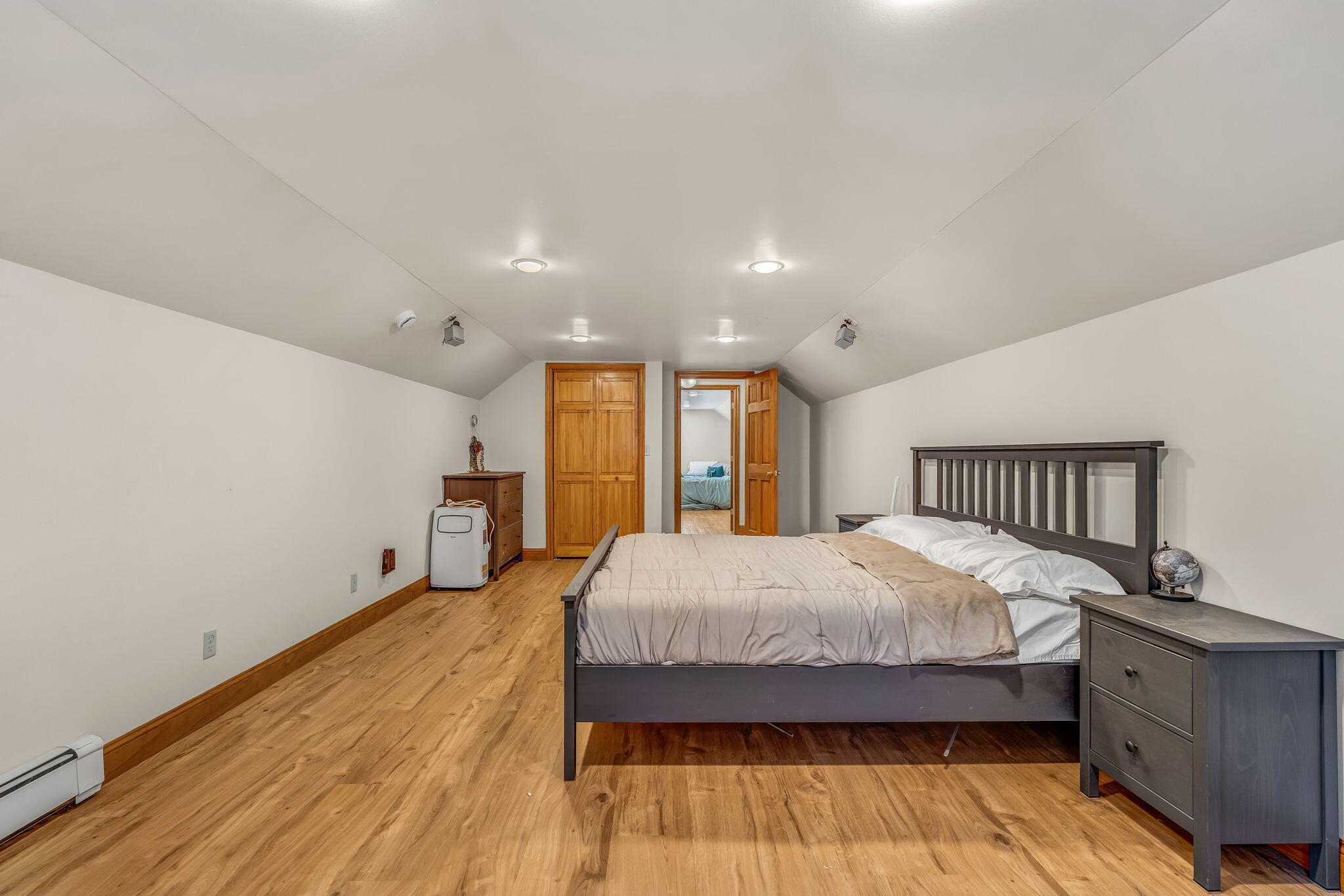 78 Sunset Boulevard, Turner, ME, 04282