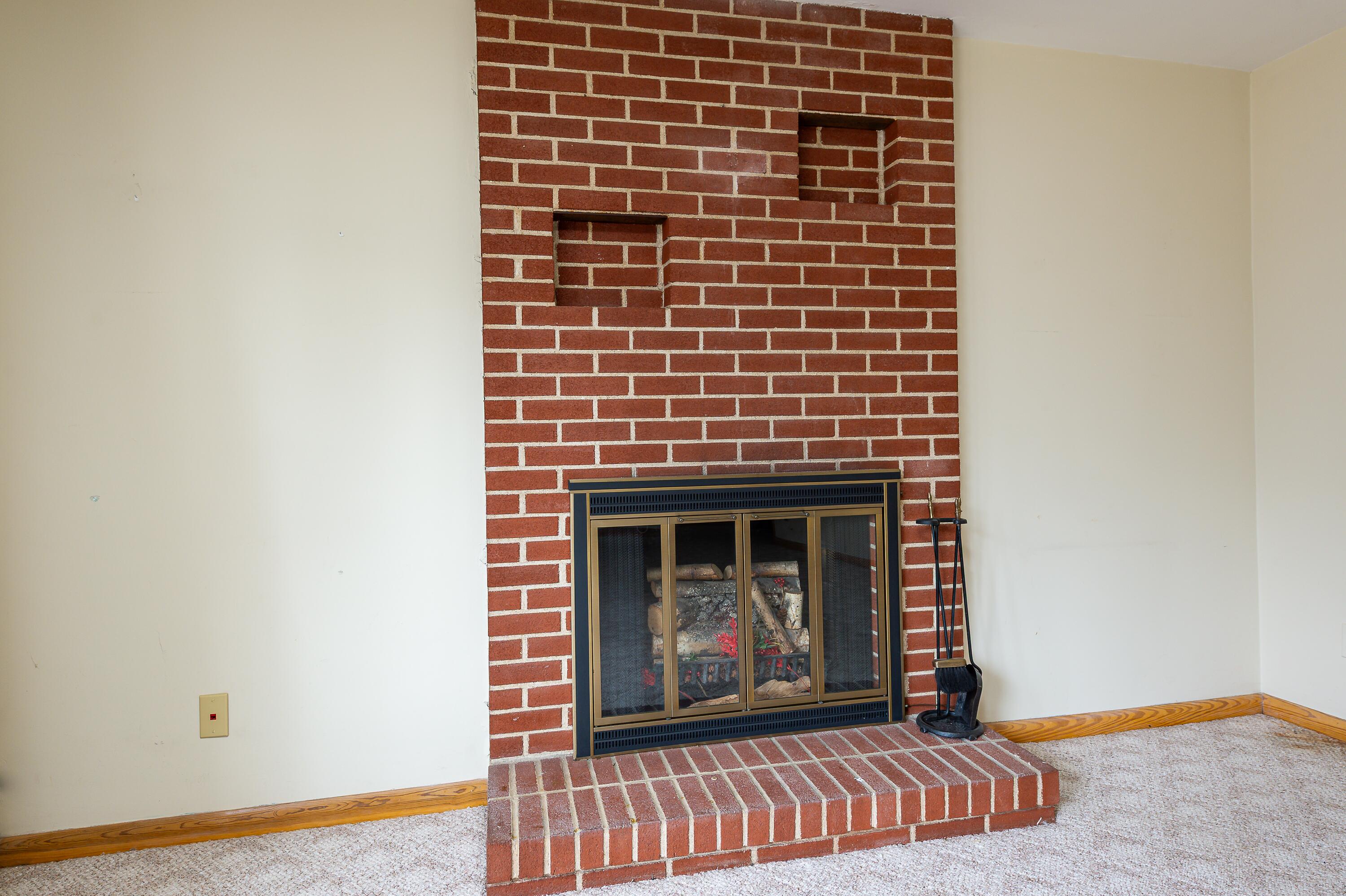 24 Highland Avenue, Lewiston, ME, 04240